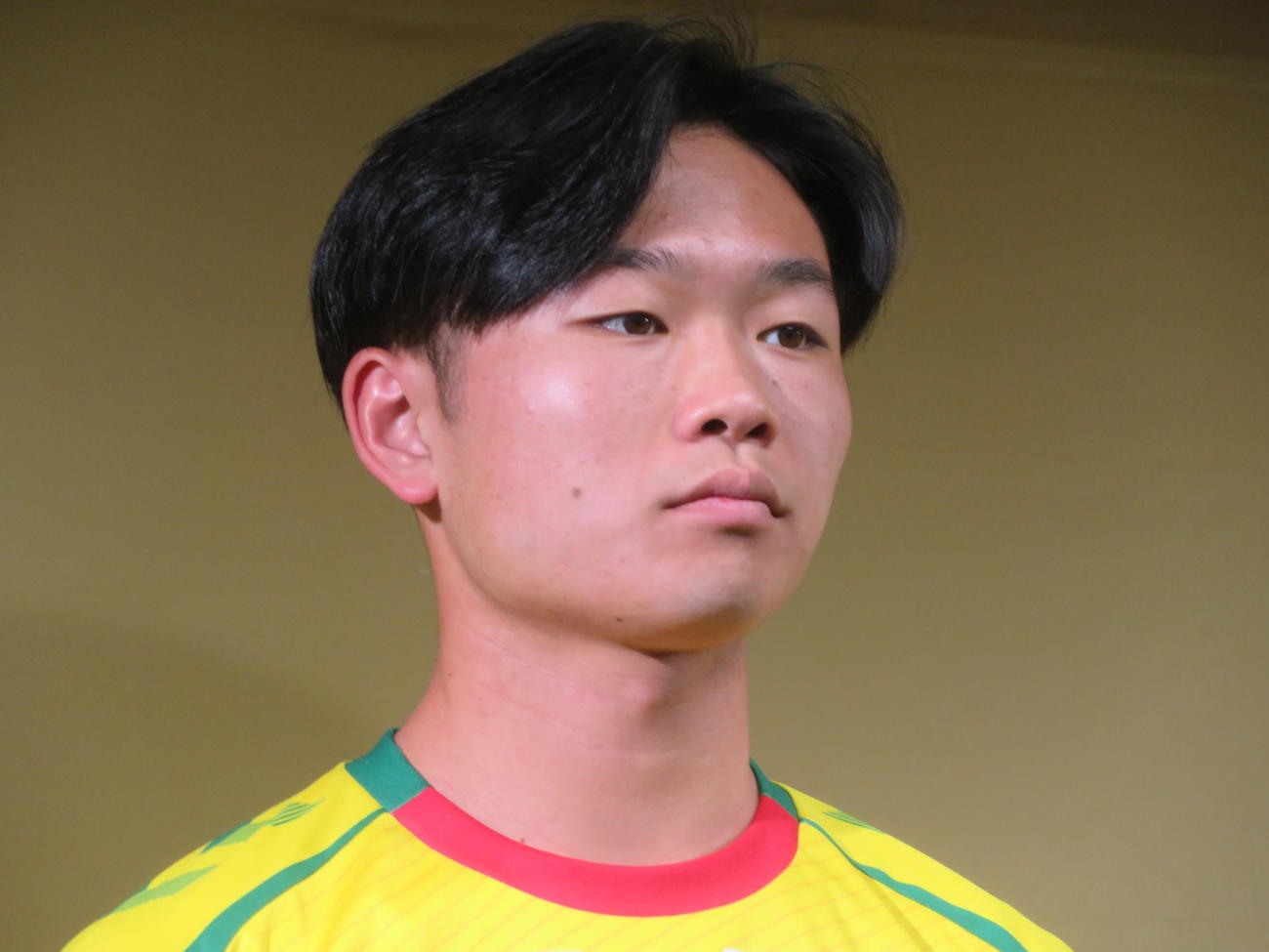 ジェフユナイテッド市原・千葉の新体制発表会に出席したMF姫野誠（撮影・佐藤成）