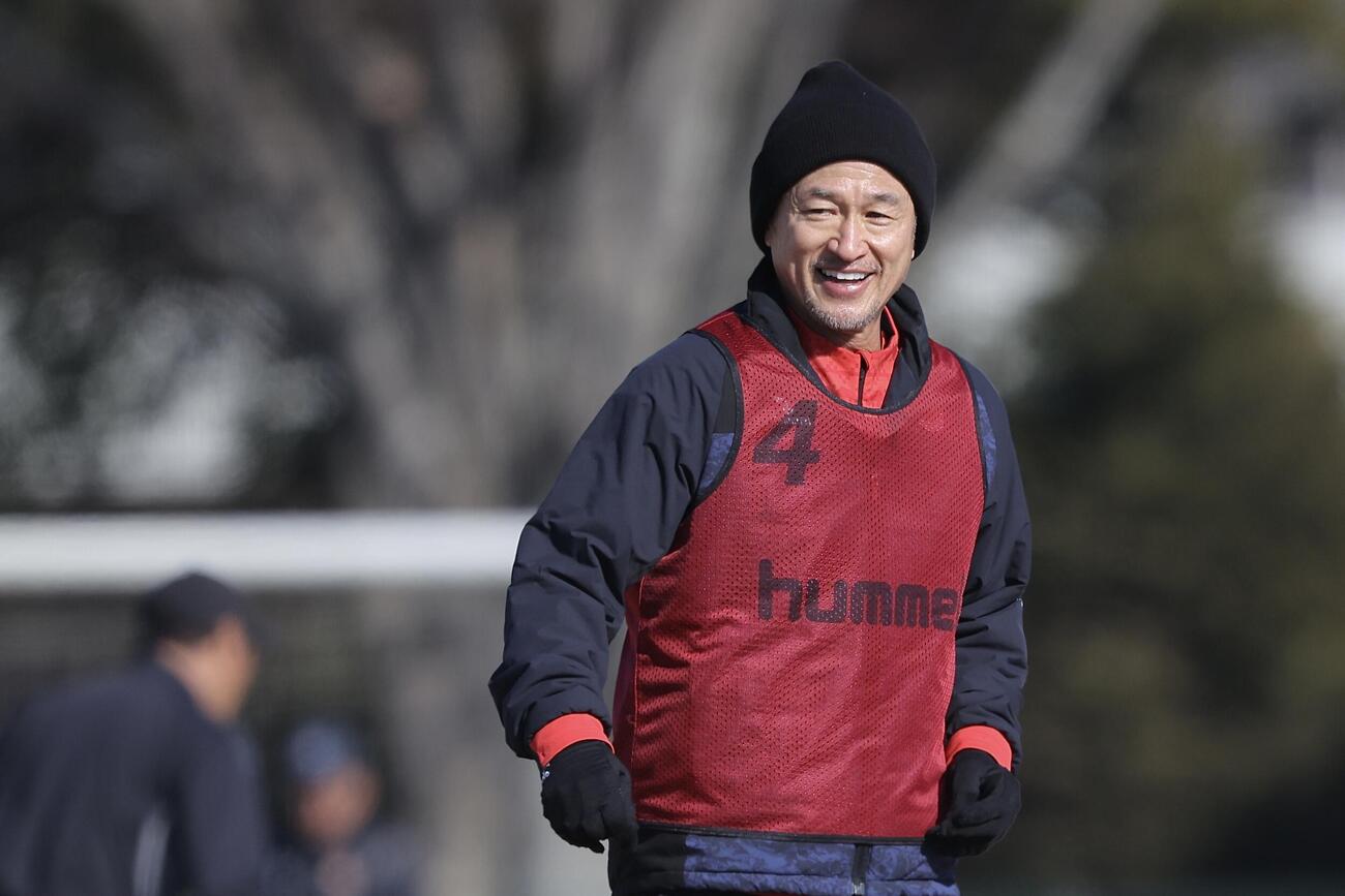 J3福島の成田キャンプで汗を流すカズ（撮影・河田真司）