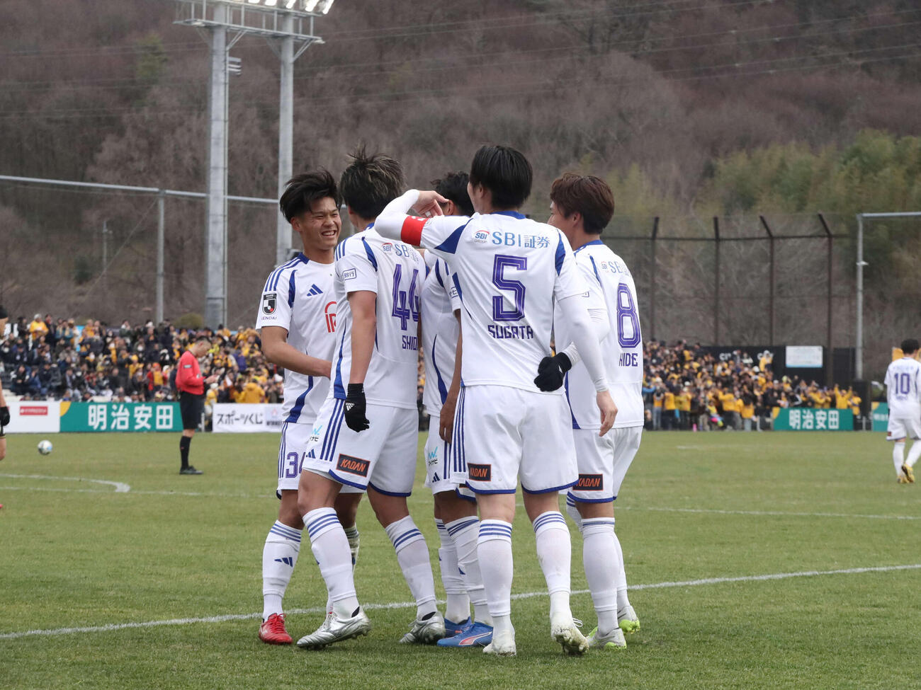 栃木シティ対仙台　追加点に喜ぶJ2仙台の選手たち（撮影・高橋香奈）