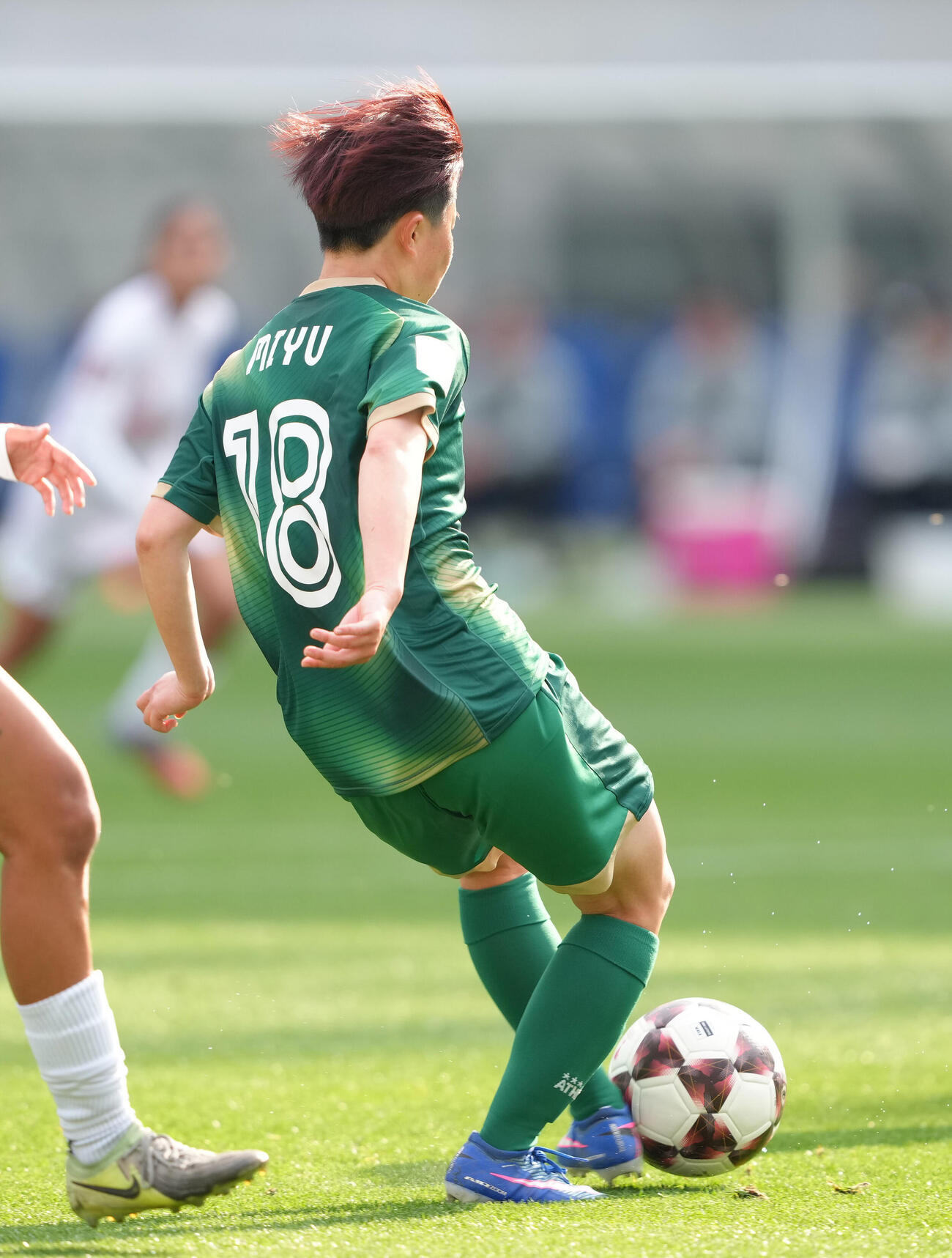 日テレ東京V対スタリオン・ラグナ　後半、チーム4点目のゴールを決める日テレ東京V松永（撮影・足立雅史）