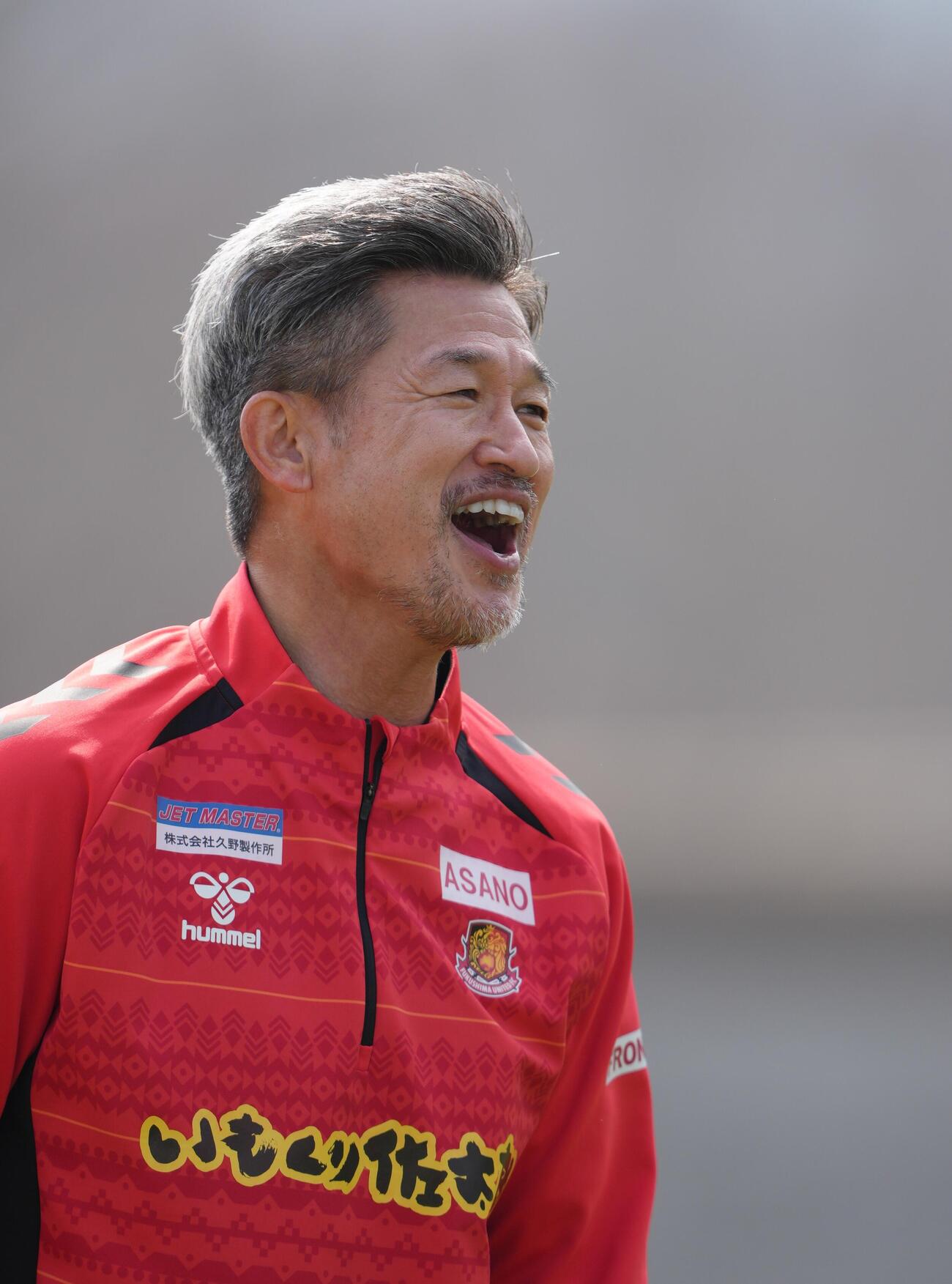 福島対松本　試合前練習に臨む福島カズ（撮影・足立雅史）