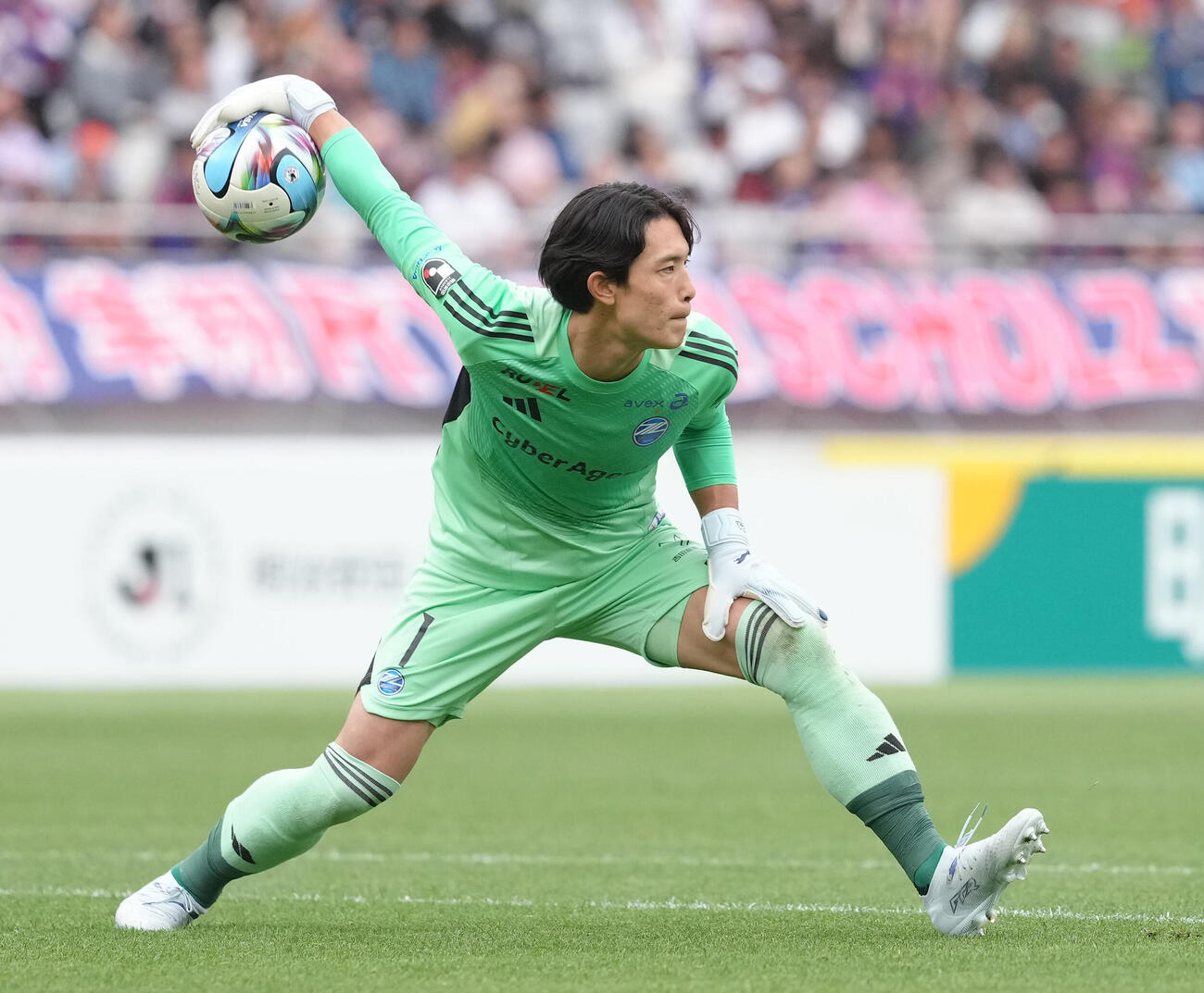 東京対町田　無失点で90分を終え、PK戦勝利に貢献した町田GK谷（撮影・足立雅史）