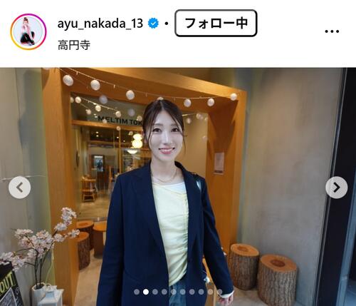 WEリーグ】仲田歩夢、ディープな街高円寺を散策「写真よ～く見たら誰と