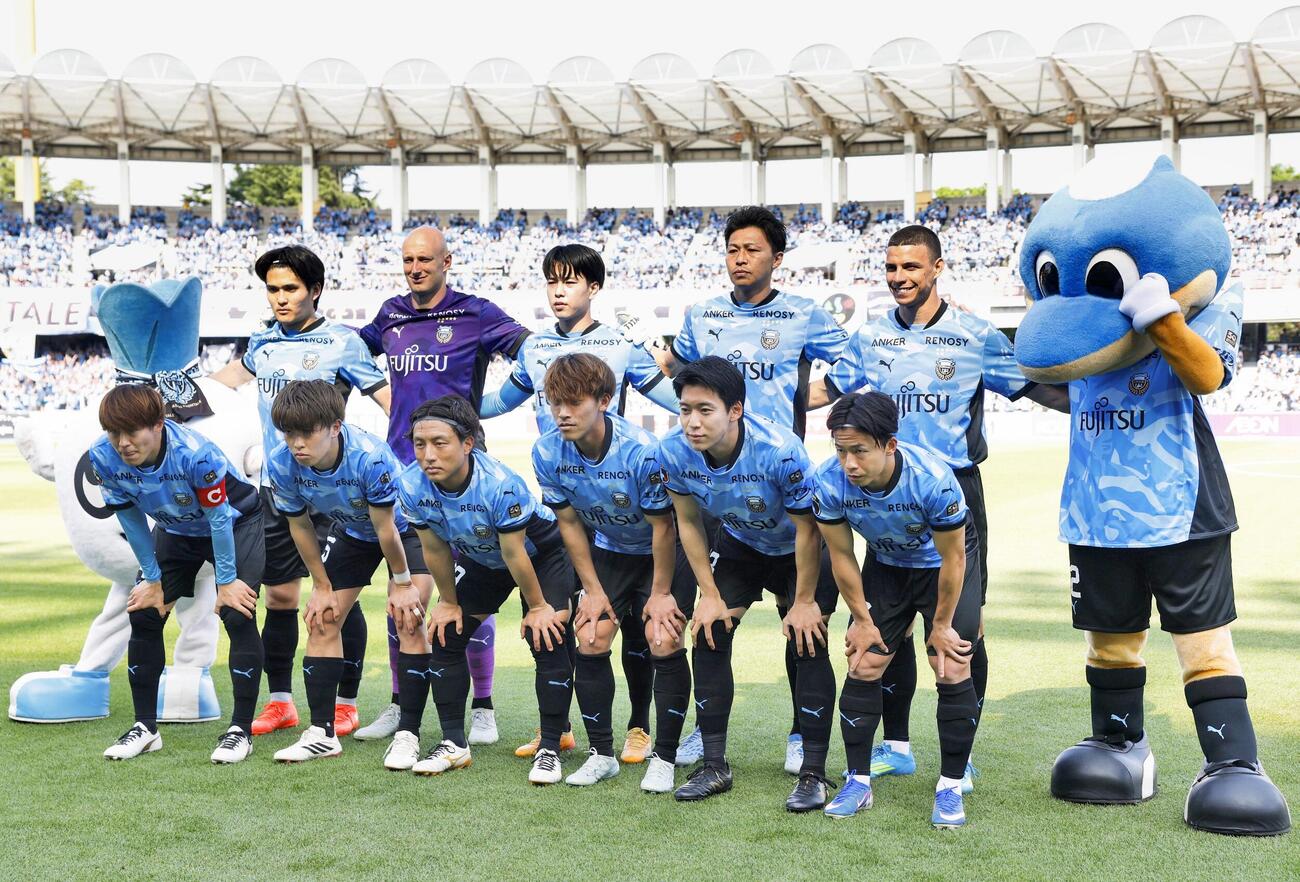 千葉戦に臨む川崎イレブン＝U等々力(共同)