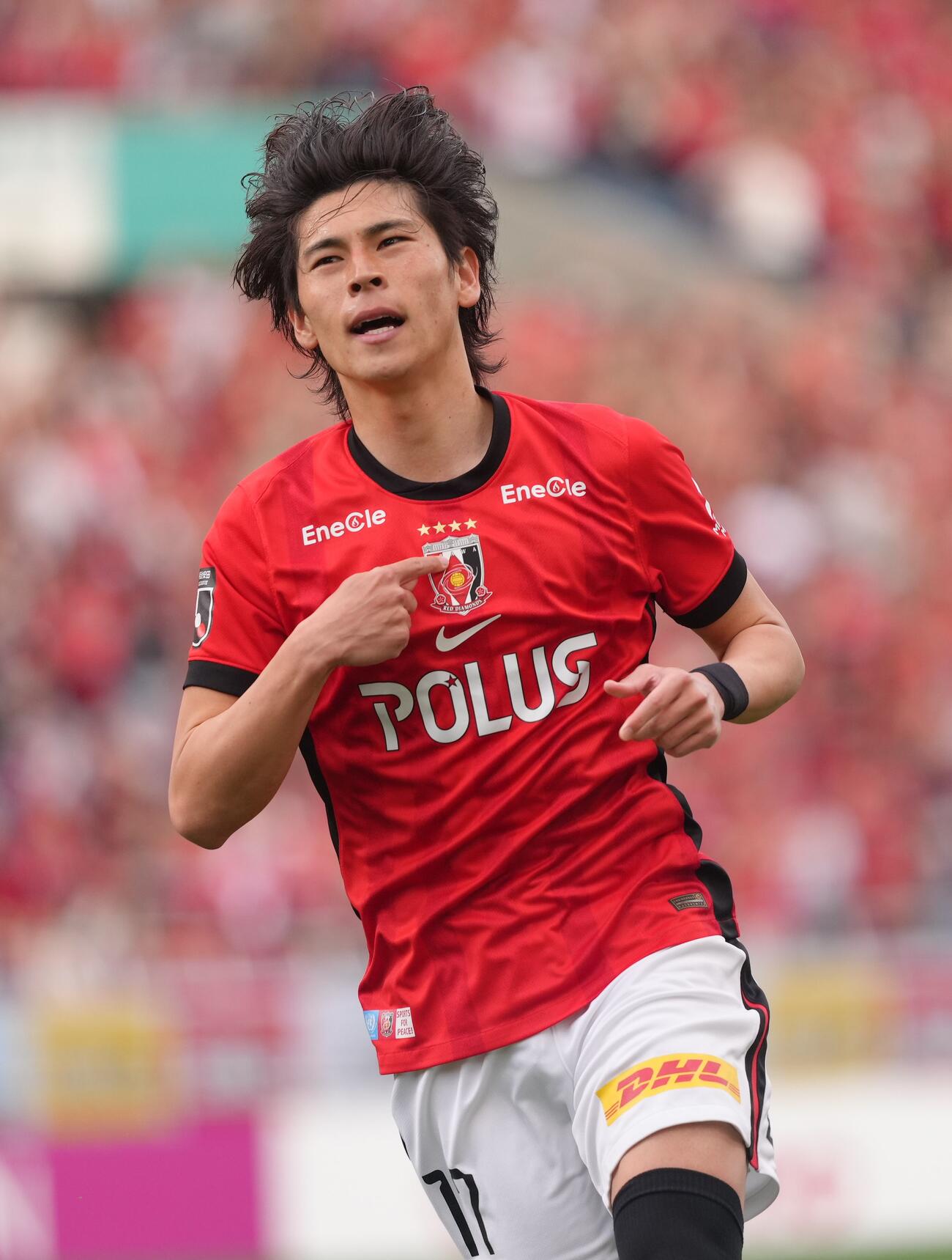 明治安田J1百年構想リーグ　浦和対千葉　後半、ゴールを決め喜ぶ浦和小森飛絢（撮影・足立雅史）