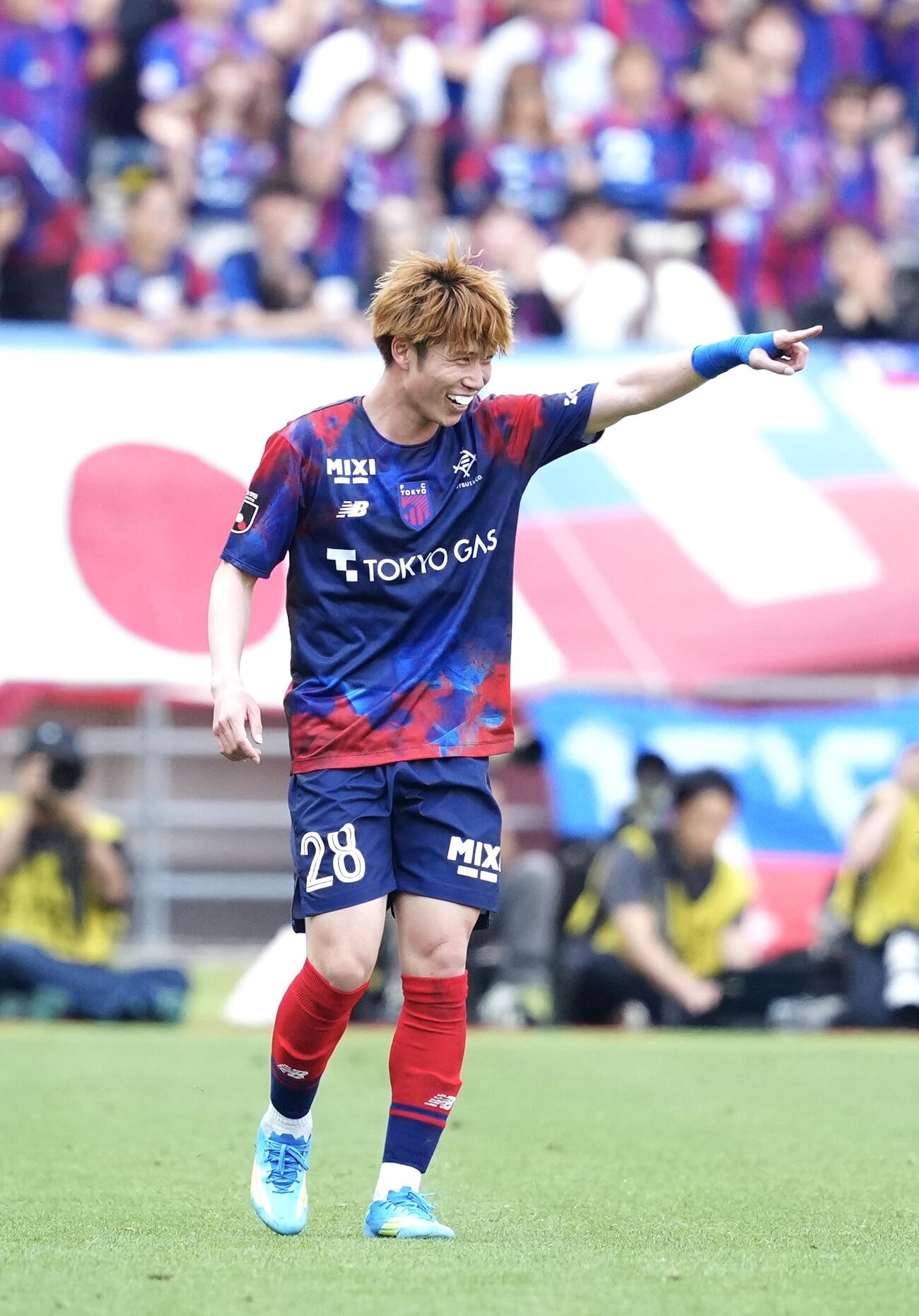 明治安田J1百年構想リーグ　第14節　東京対川崎F　後半、ゴールを決め笑顔を見せる東京野沢零温（撮影・江口和貴）