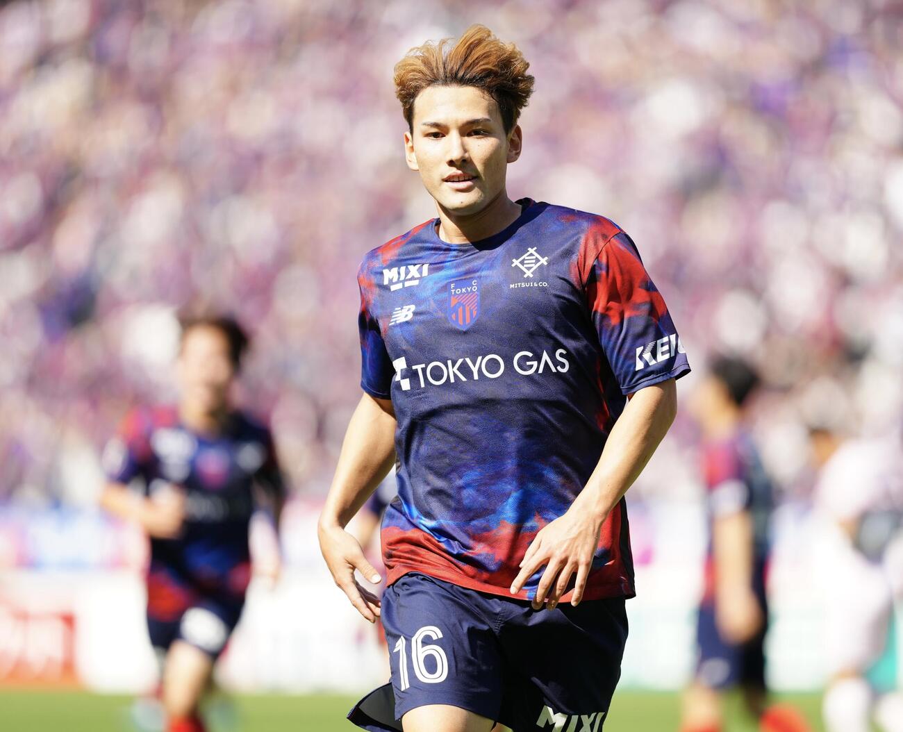 明治安田J1百年構想リーグ　第14節　東京対川崎F　前半、先制ゴールを決めた東京佐藤恵允（撮影・江口和貴）