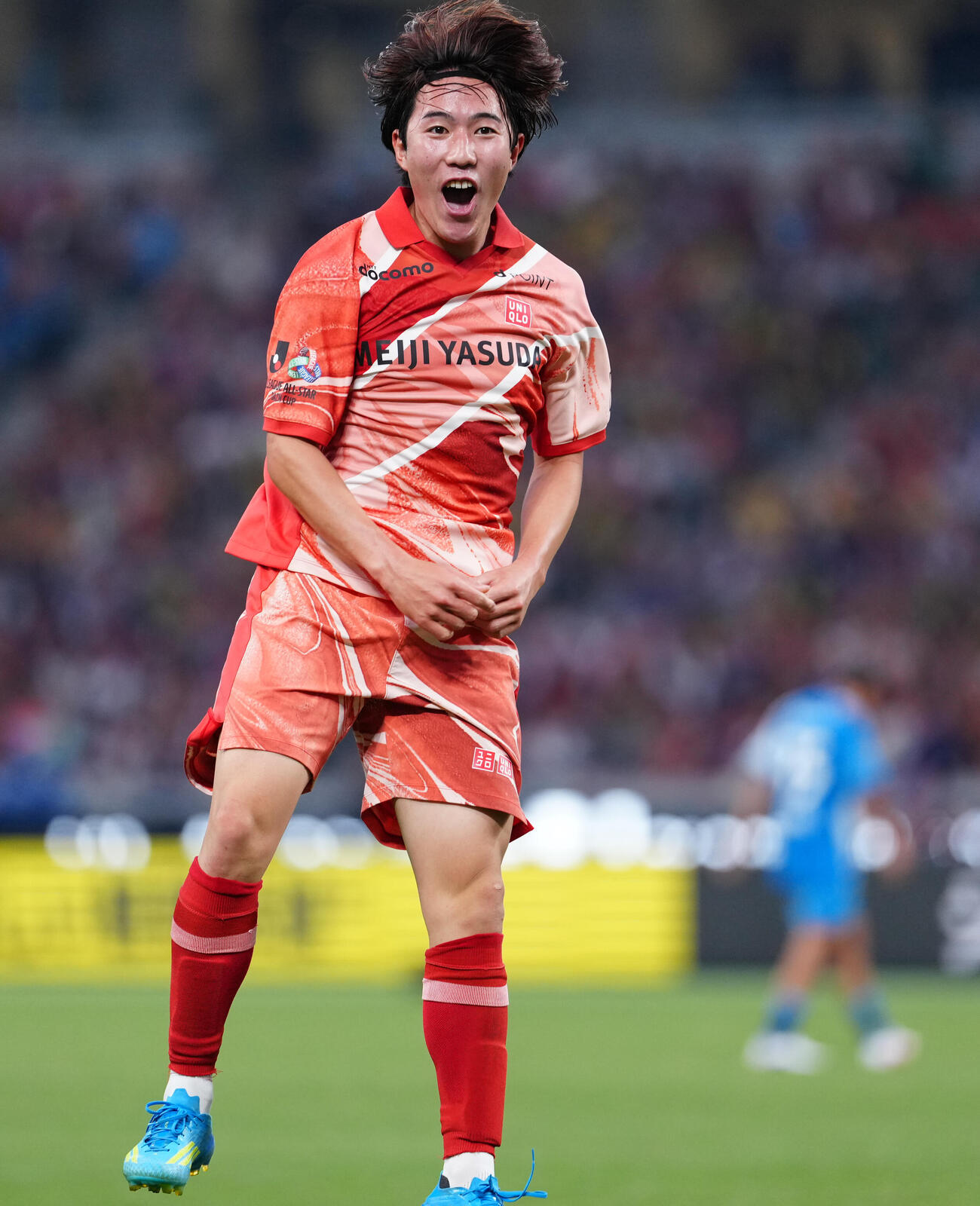 3位決定戦　J1EAST対J1WEST　ゴールを決め喜ぶJ1EAST佐藤龍之介（撮影・鈴木みどり）JリーグオールスターDAZNカップ　