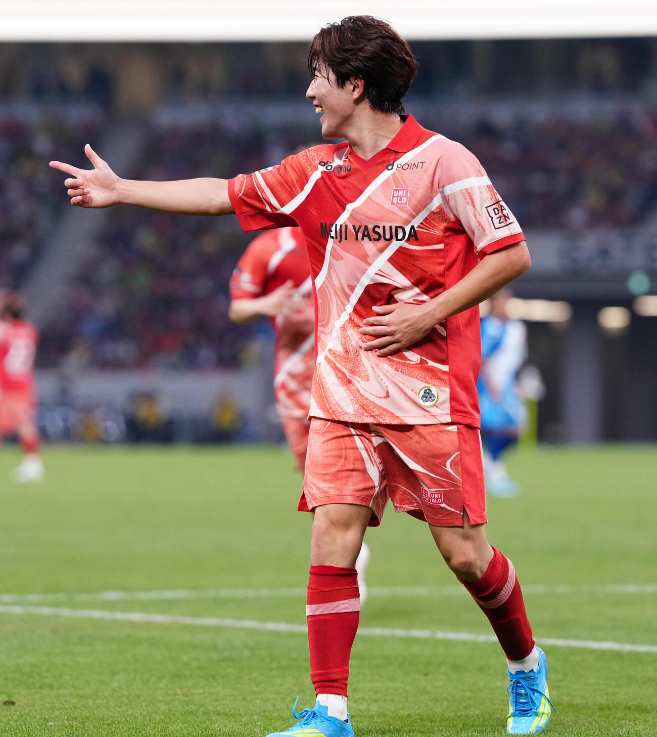 JリーグオールスターDAZNカップ　3位決定戦　J1EAST対J1WEST　ゴールを決め喜ぶJ1EAST佐藤龍之介（撮影・鈴木みどり）