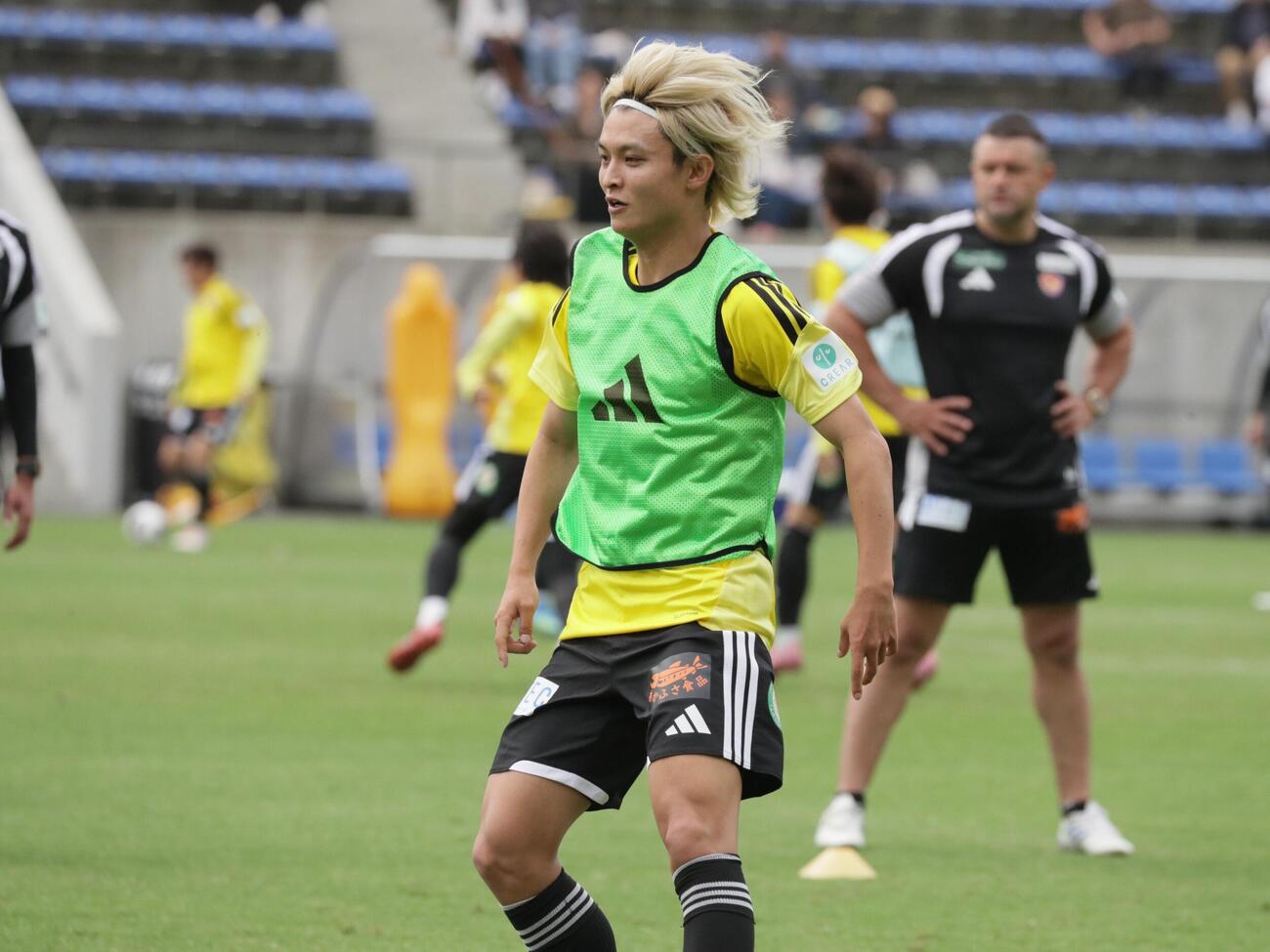 キャンプ初日、トレーニング中の仙台MF浅倉廉（撮影・高橋香奈）