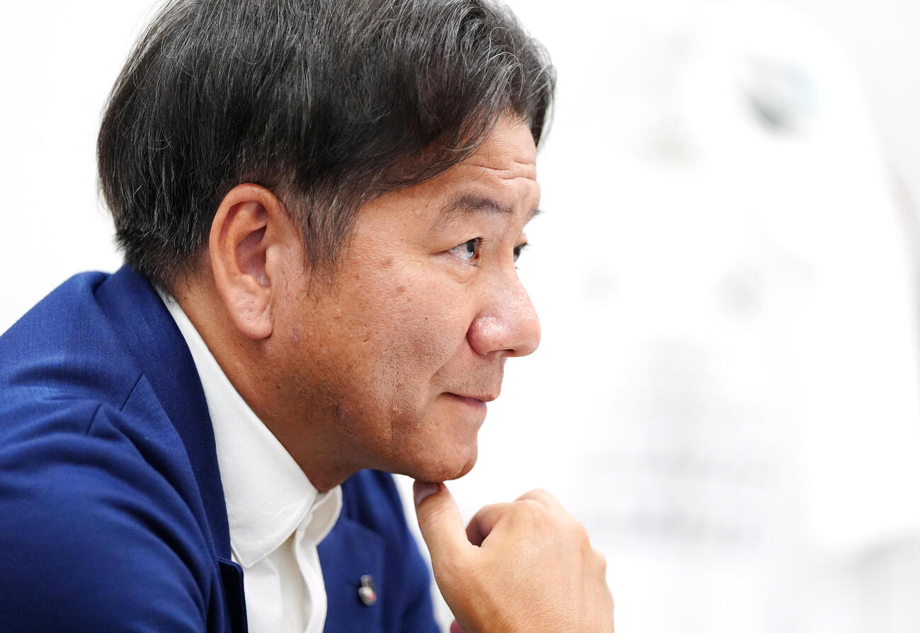 本紙インタビューで語るJリーグ野々村芳和チェアマン（撮影・江口和貴）
