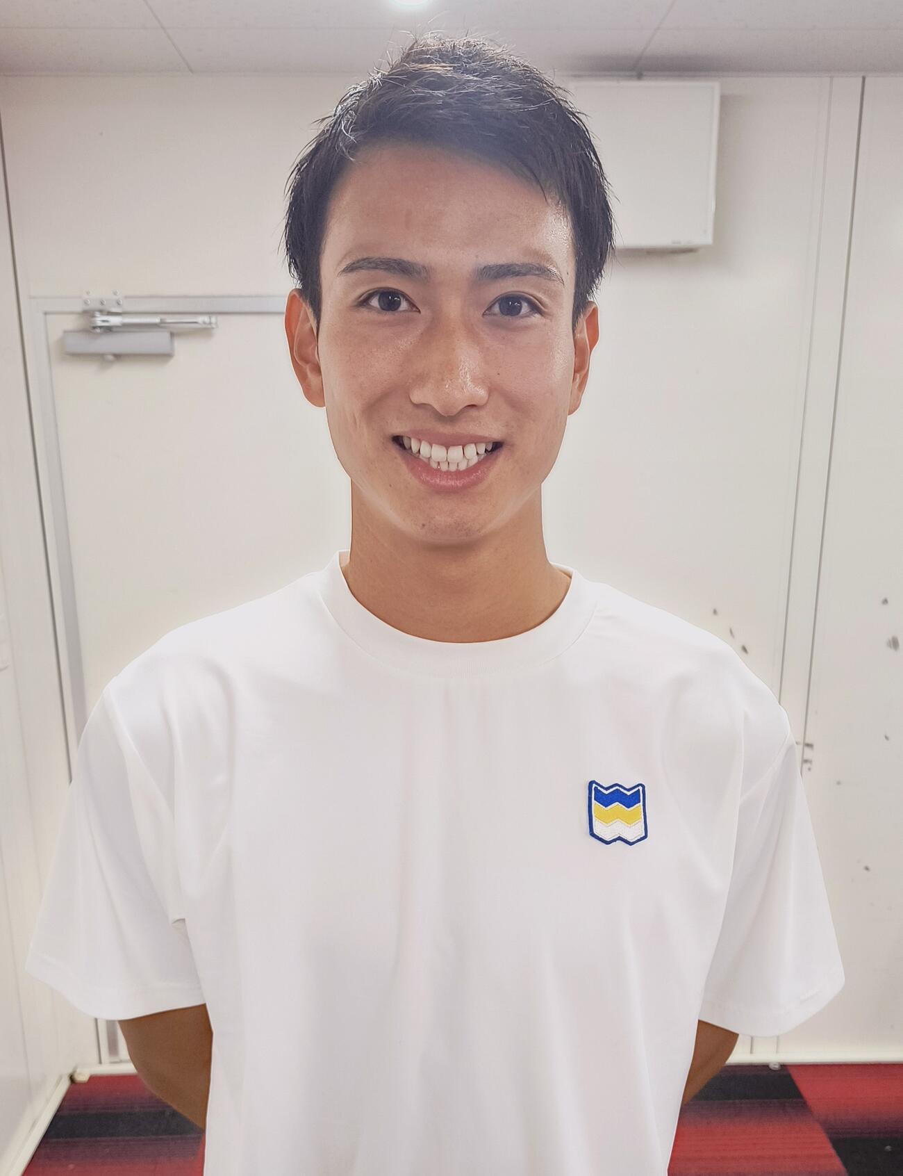 Jリーグデビュー戦を終え、取材に応じたJ2今治MF中井卓大ピピ（2026年8月9日、ハワイアンズスタジアムいわき）