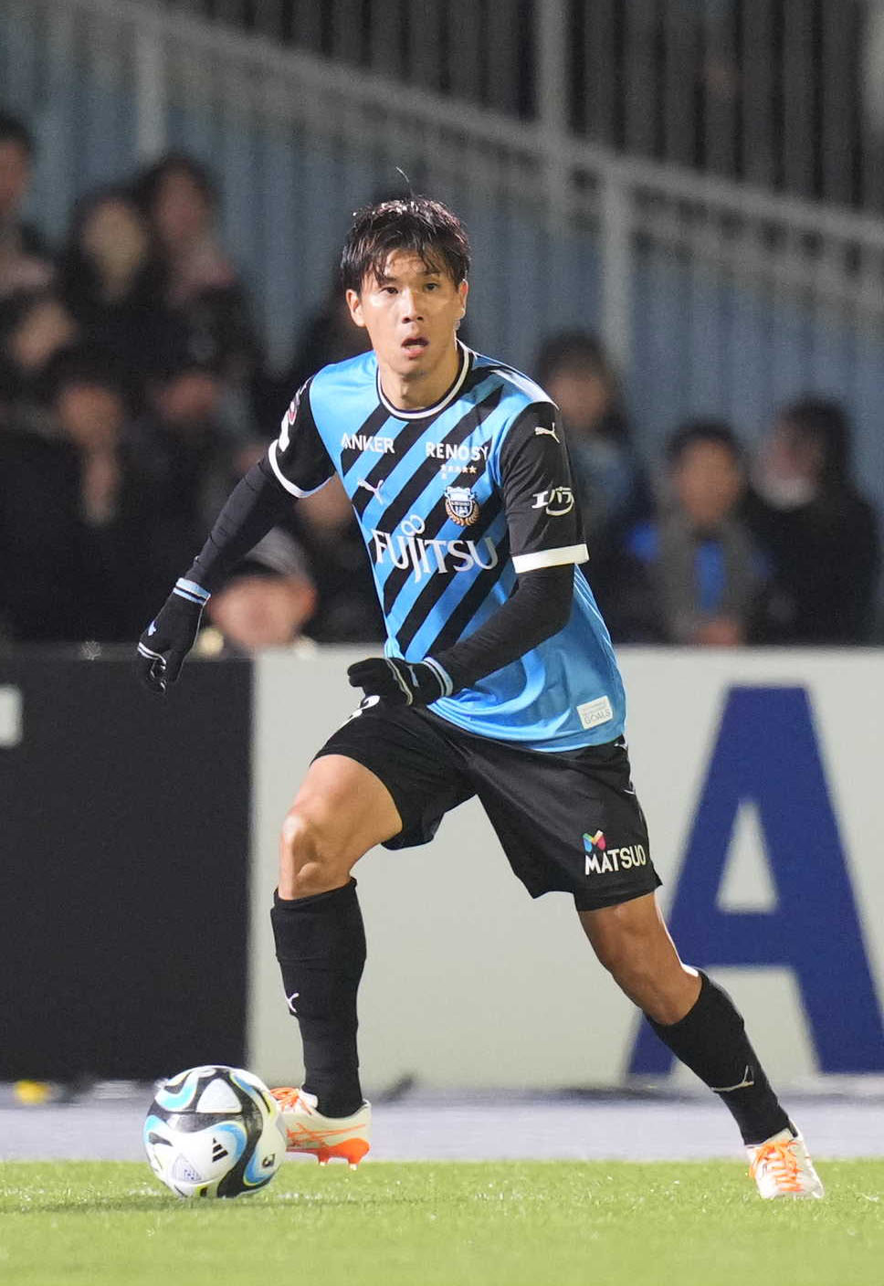 川崎F時代の山根視来（2023年）