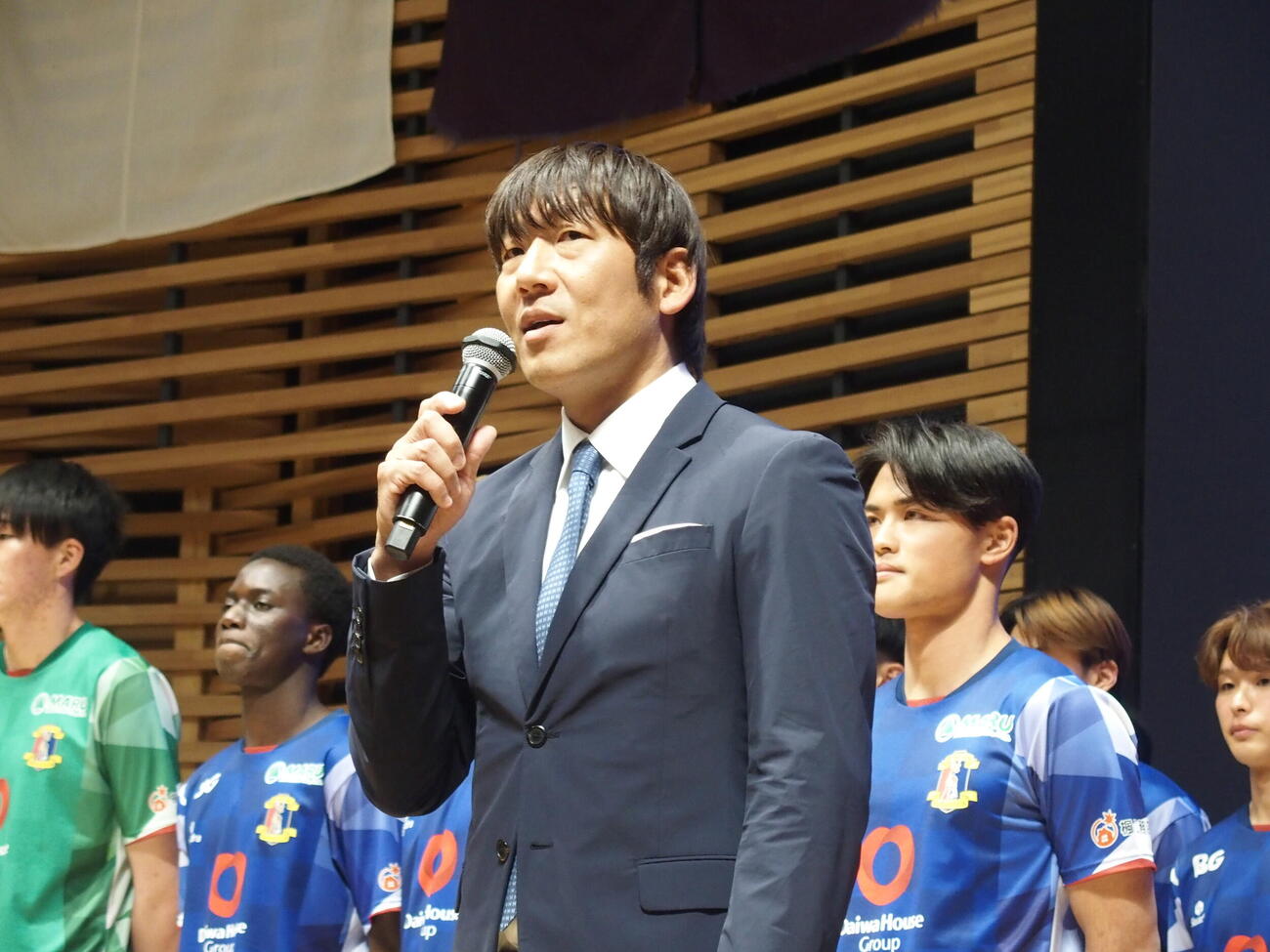 奈良クラブの大黒将志監督（26年1月撮影）