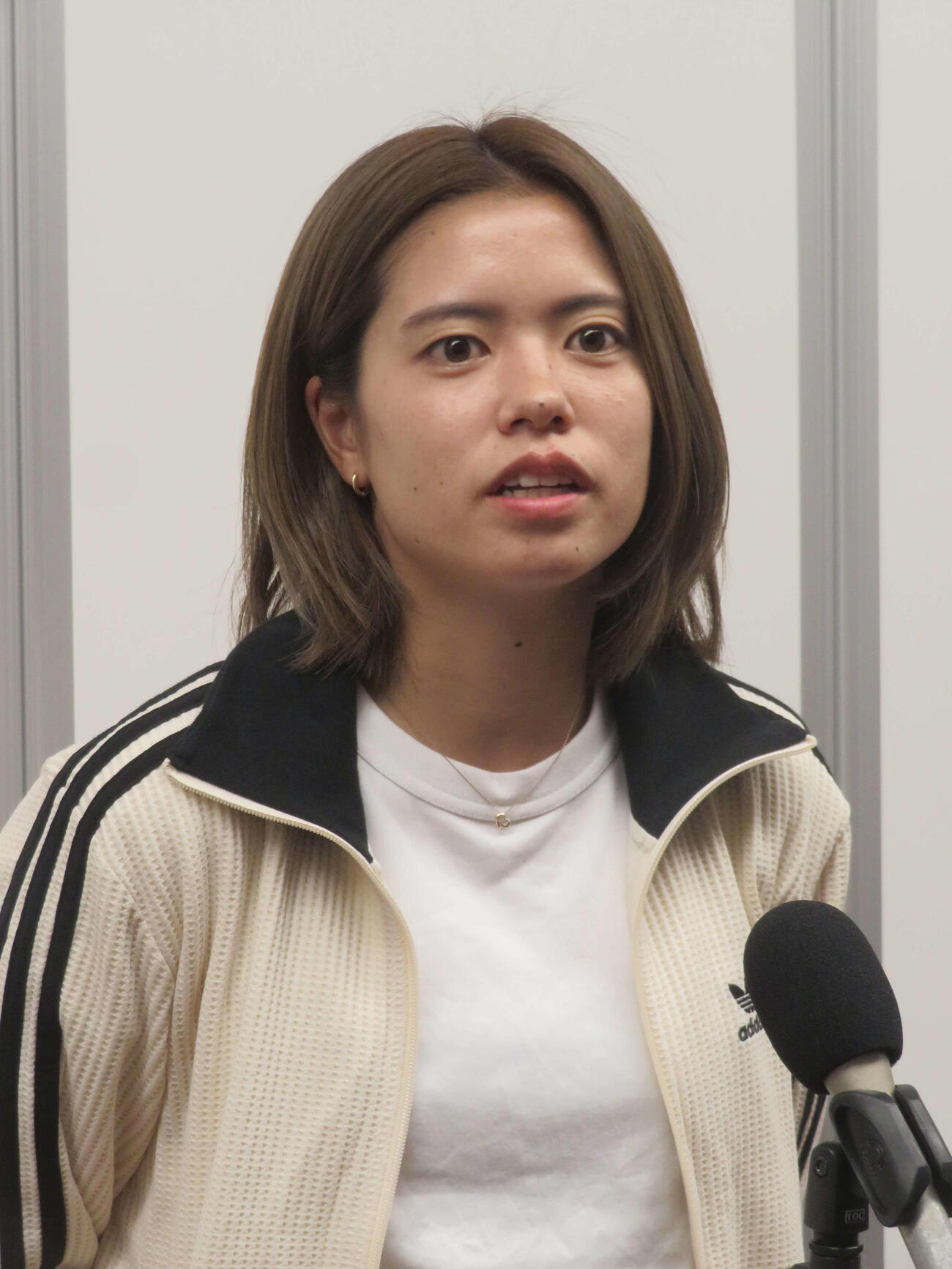 長谷川唯（2025年7月撮影）