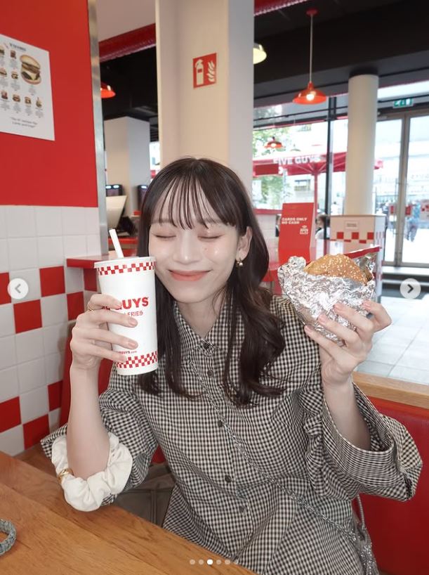 由布菜月のインスタグラムから