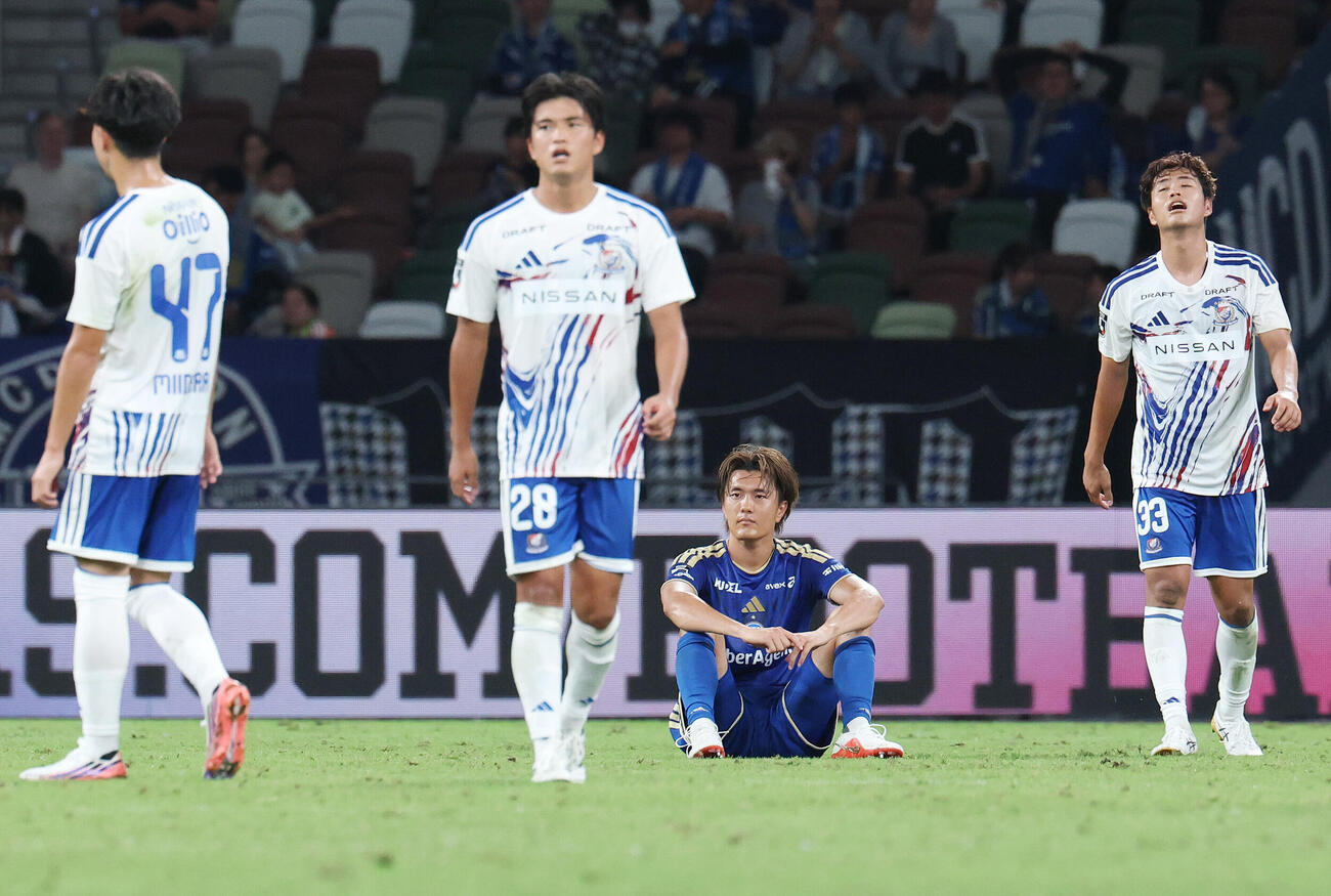 町田対横浜　横浜と引き分け厳しい表情の町田小川航基（撮影・宮地輝）