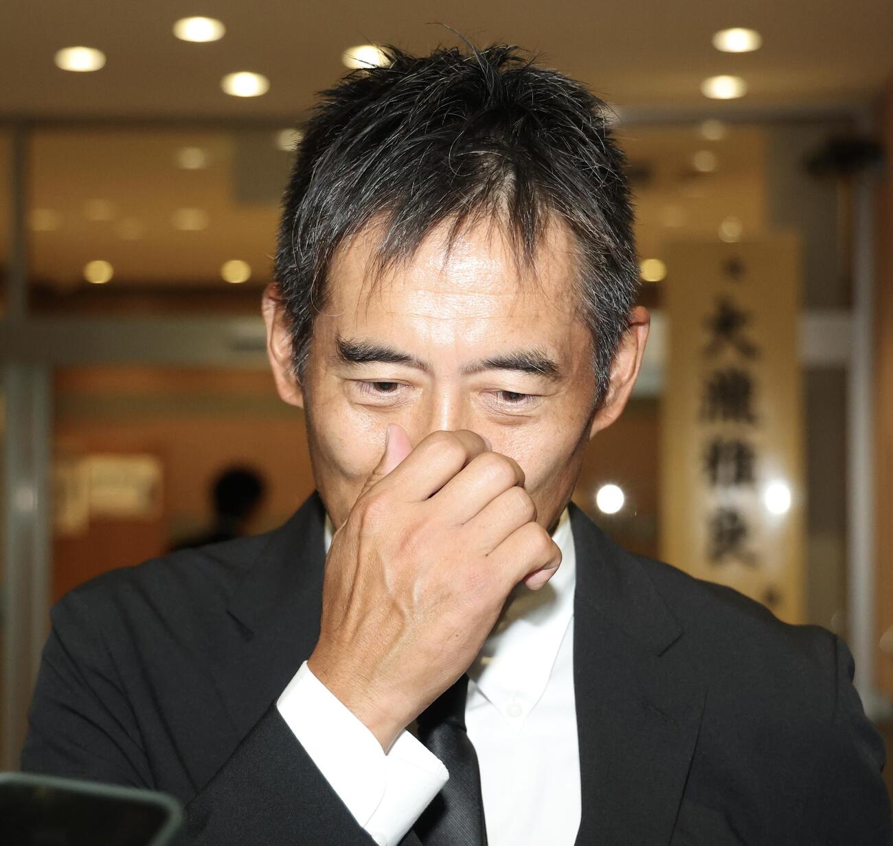 取材に応じる川口能活氏（撮影・河田真司）