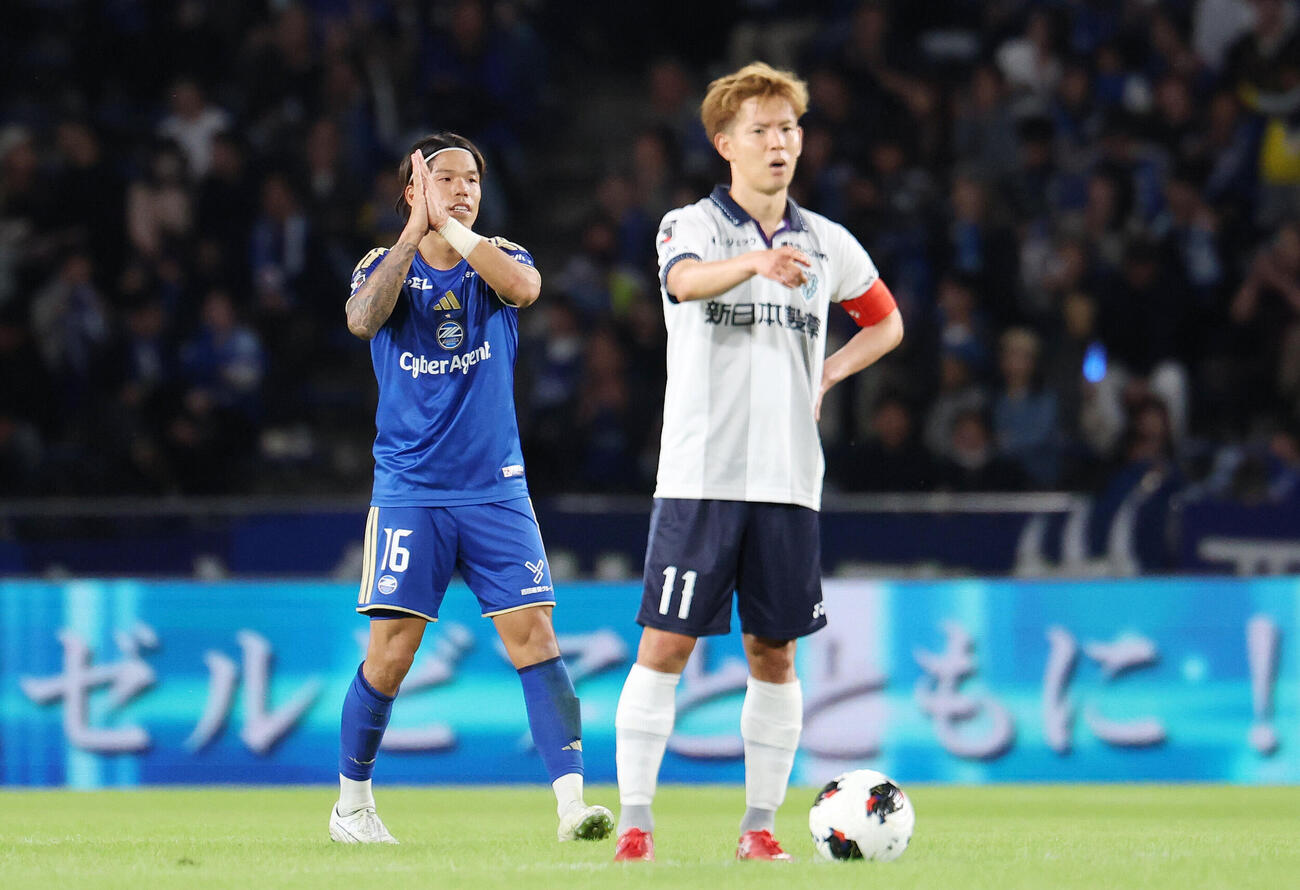 町田対福岡　後半、ゴールを決めた町田前寛之（撮影・宮地輝）