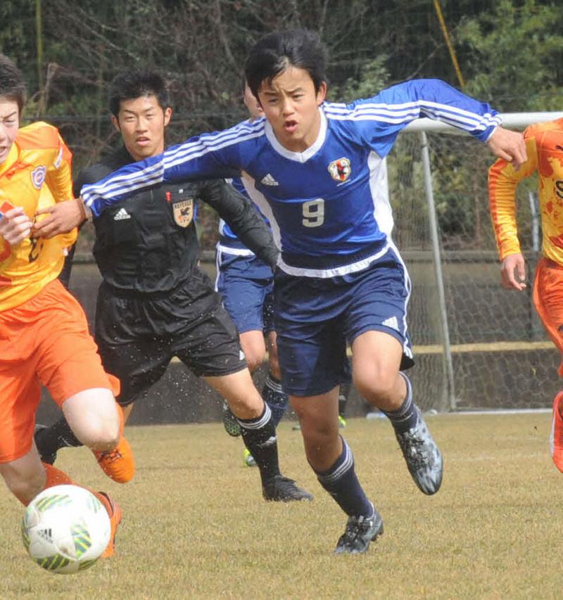 元バルサ久保建英東京トップ登録 中学生Jリーガー - J1 : 日刊スポーツ