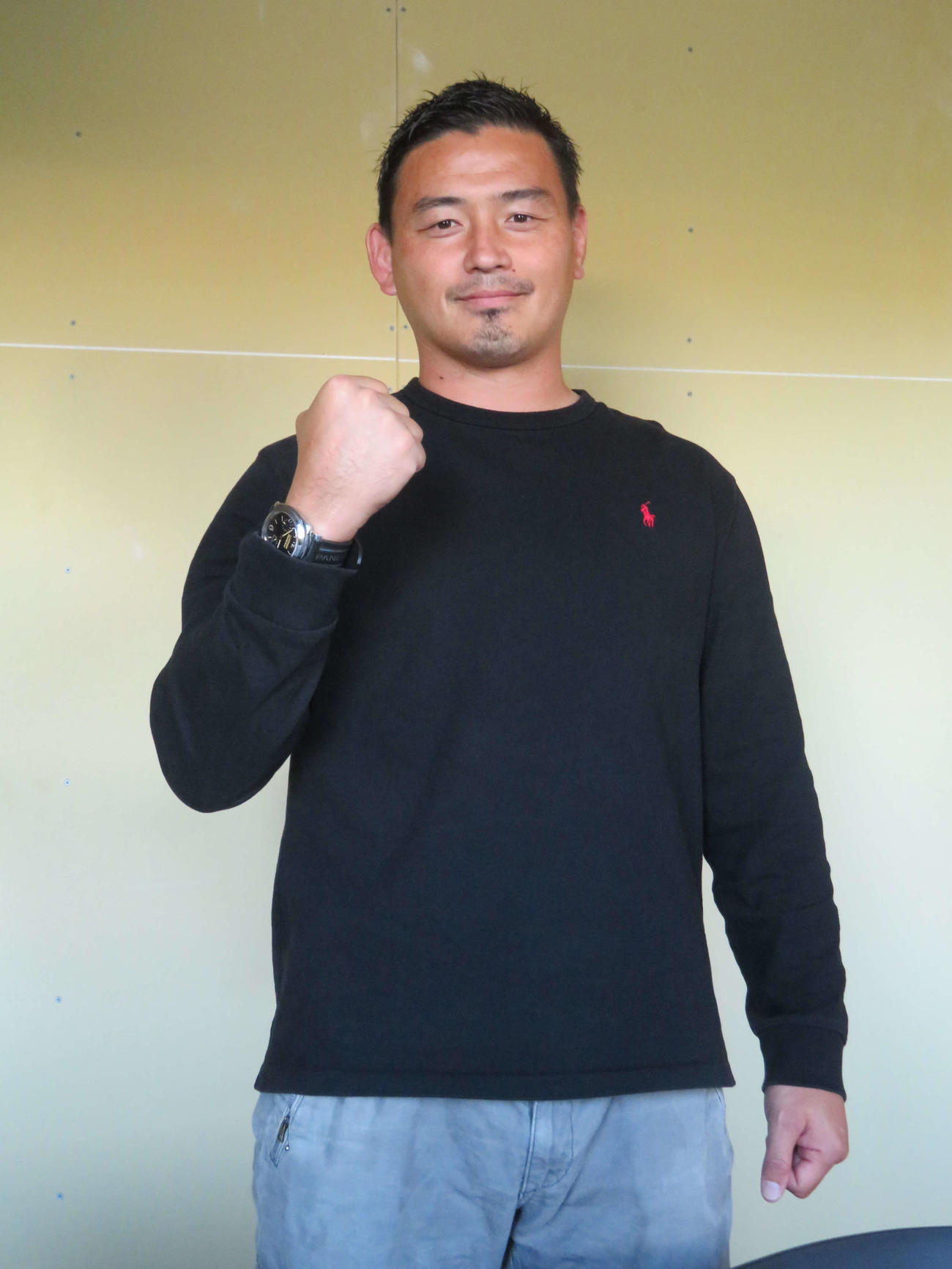 親交のある酒井とサッカー日本代表へエールを送ったラグビー元日本代表の五郎丸氏（撮影・磯綾乃）
