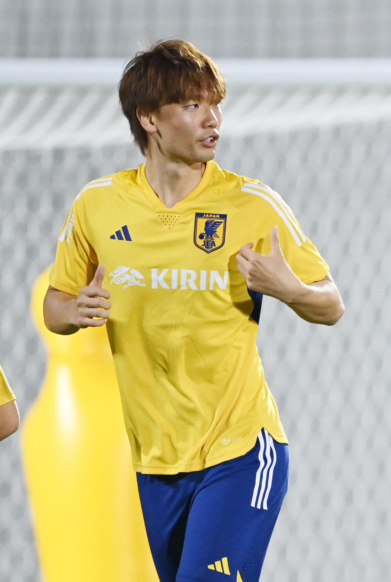 14日、ランニングをする板倉（撮影・横山健太）