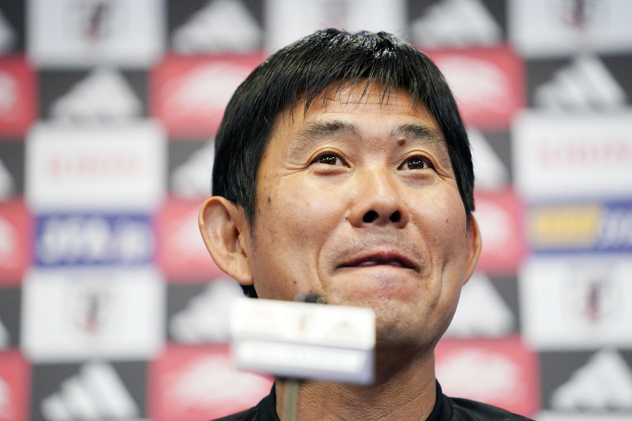 カナダ戦前の公式会見でW杯への意気込みを語る森保監督（撮影・横山健太）