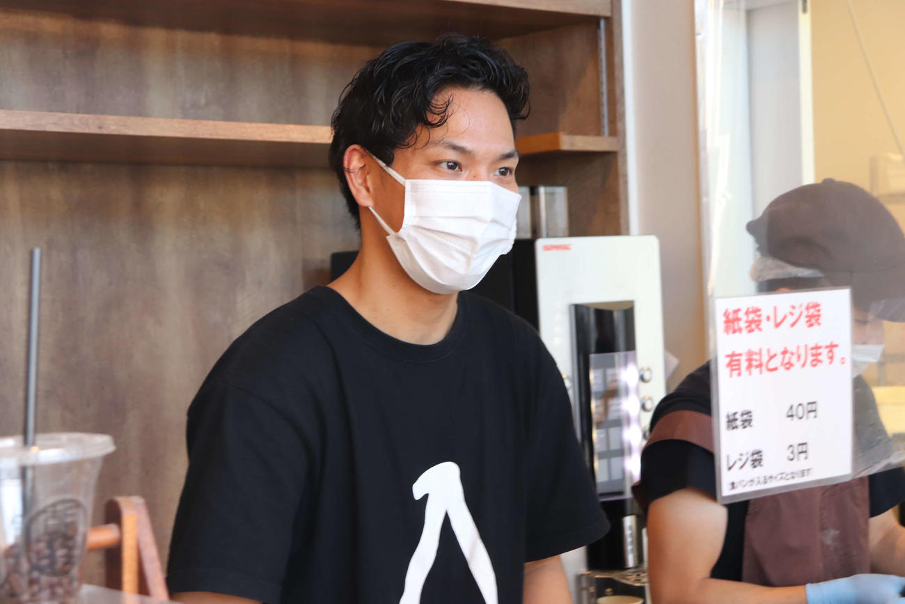 浅野拓磨の兄で、「朝のらしさ」店長の浅野晃平さん