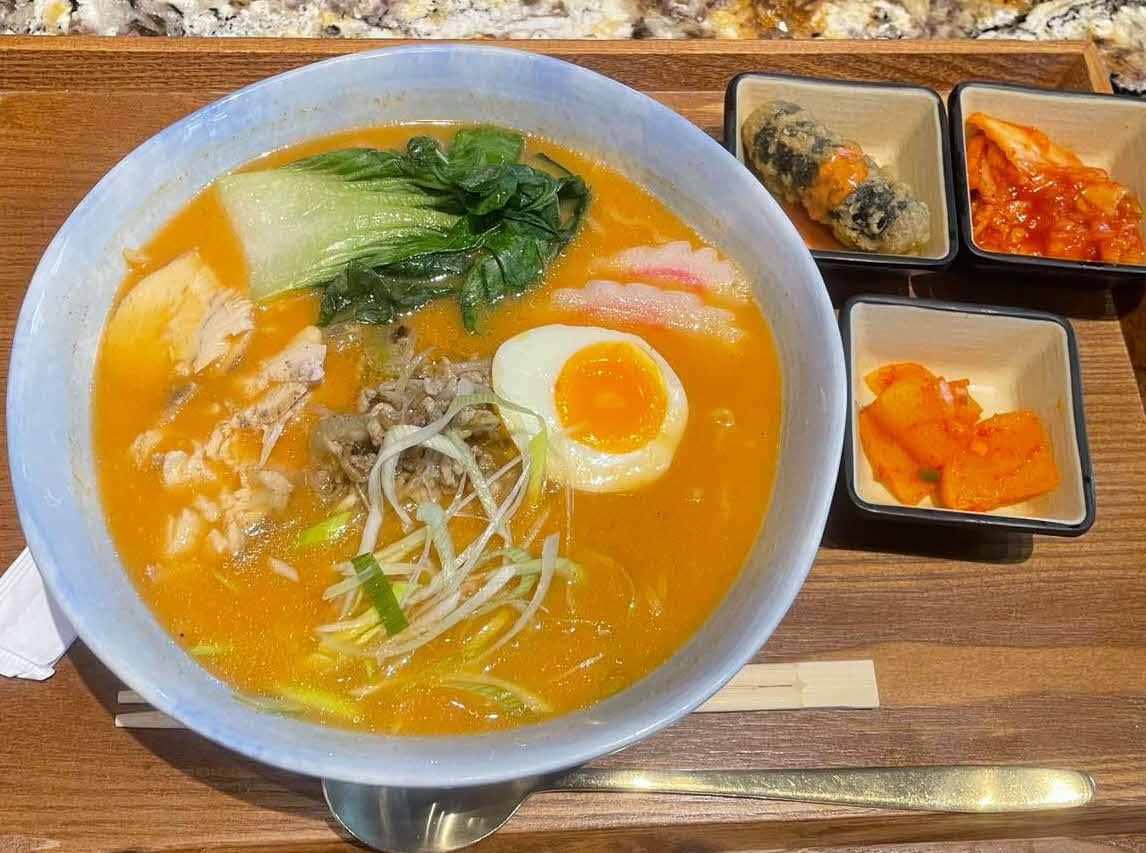 味噌ラーメンがあった（関口真一さん提供）