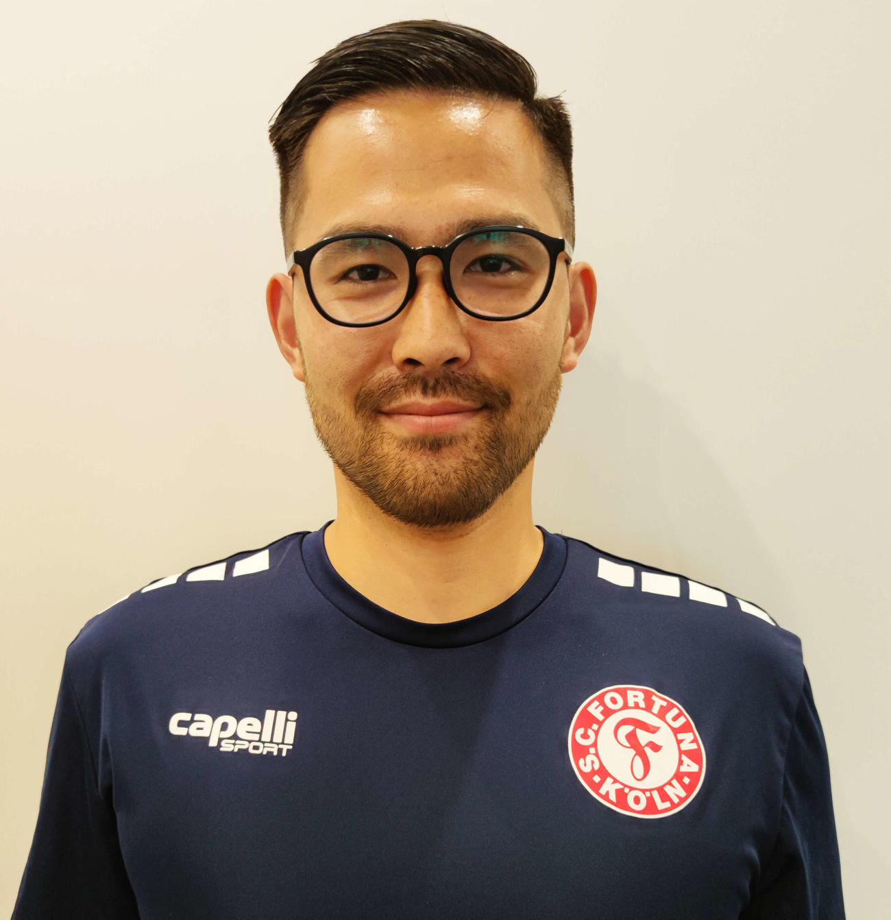 ドイツ代表のアナリストを過去に務め、UEFA・A級ライセンスを持つ浜野裕樹さん