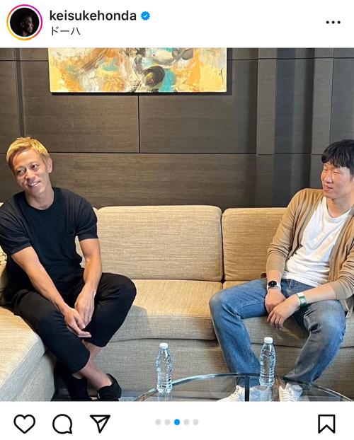 ｗ杯 本田圭佑 朴智星さんと２ショット 滞在中のドーハで談笑 韓国の健闘祈るコメント カタール22写真ニュース 日刊スポーツ