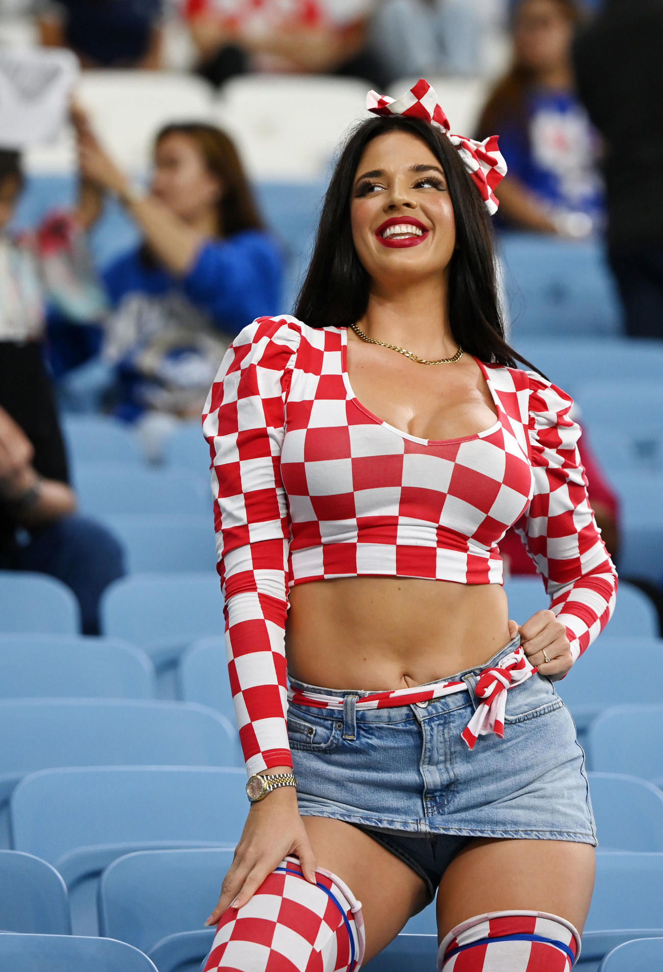 日本対クロアチア　試合前、笑顔を見せるクロアチアサポーターのイヴァナ・ノールさん（撮影・横山健太）