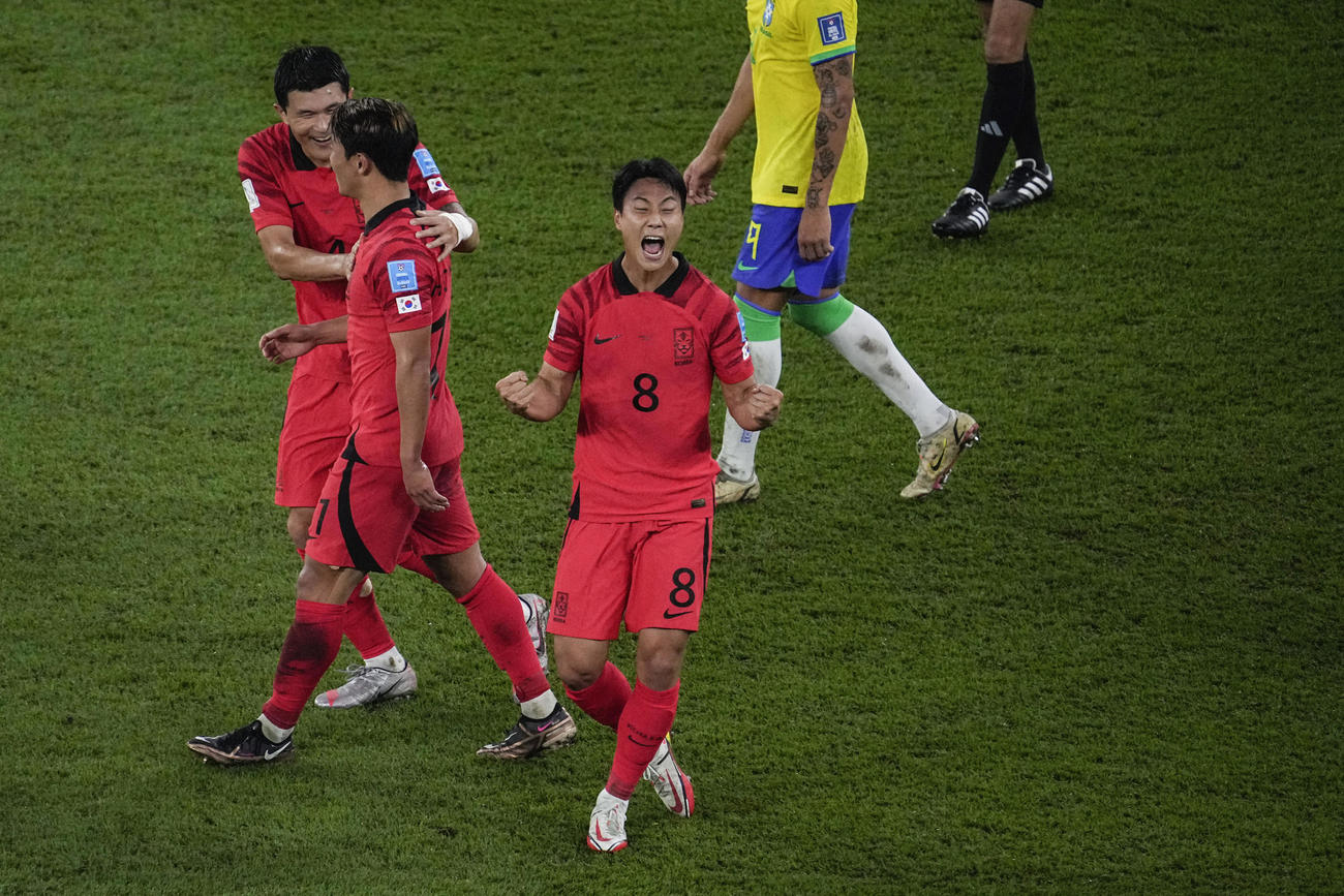 ゴールを決めた韓国MFペク・スンホ（AP）