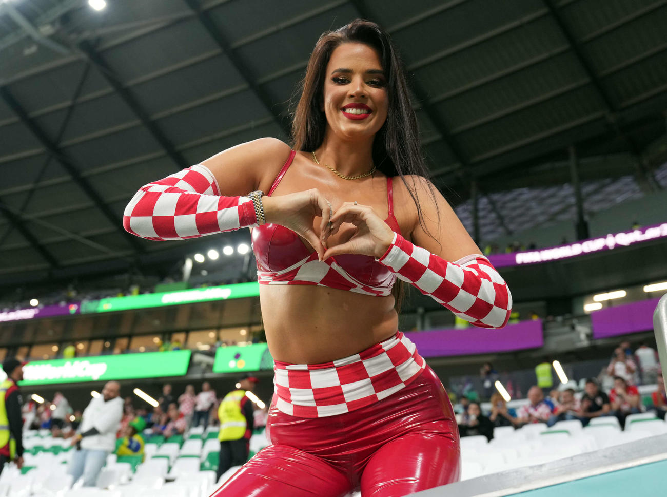 ブラジル対クロアチア　クロアチア・サポーターのイワナ・ノールさん（撮影・パオロ　ヌッチ）