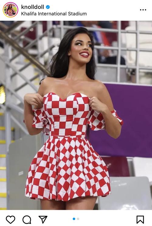 クロアチア代表を応援するモデルのイワナ・ノールさん（インスタグラムより）