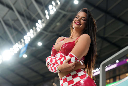 ブラジル対クロアチア　クロアチア・サポーターのイワナ・ノールさん（撮影・パオロ　ヌッチ）