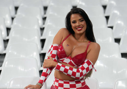 ブラジル対クロアチア　クロアチア・サポーターのイワナ・ノールさん（撮影・パオロ　ヌッチ）