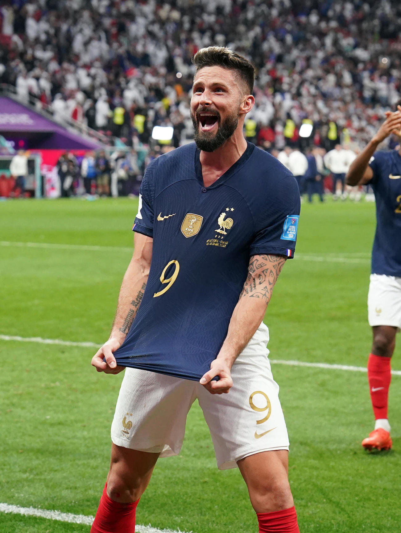 イングランド対フランス　イングランドに勝利し、喜ぶフランス・ジルー（撮影・パオロ　ヌッチ）
