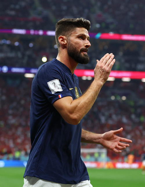 W杯】フランス体調不良者続出も…あるか？決勝戦ベンゼマ合流 マクロン