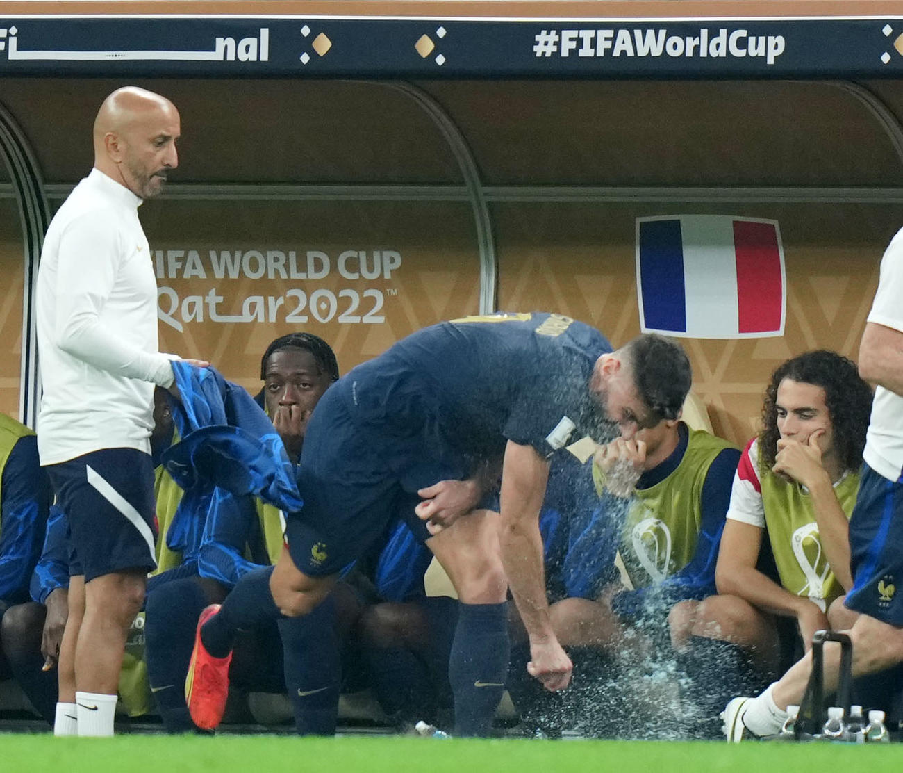 アルゼンチン対フランス　前半、途中交代のジルー（撮影・横山健太）