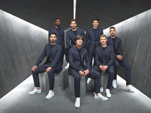 王者ドイツはｈｕｇｏ ｂｏｓｓでビシッと決める 海外サッカー 日刊スポーツ