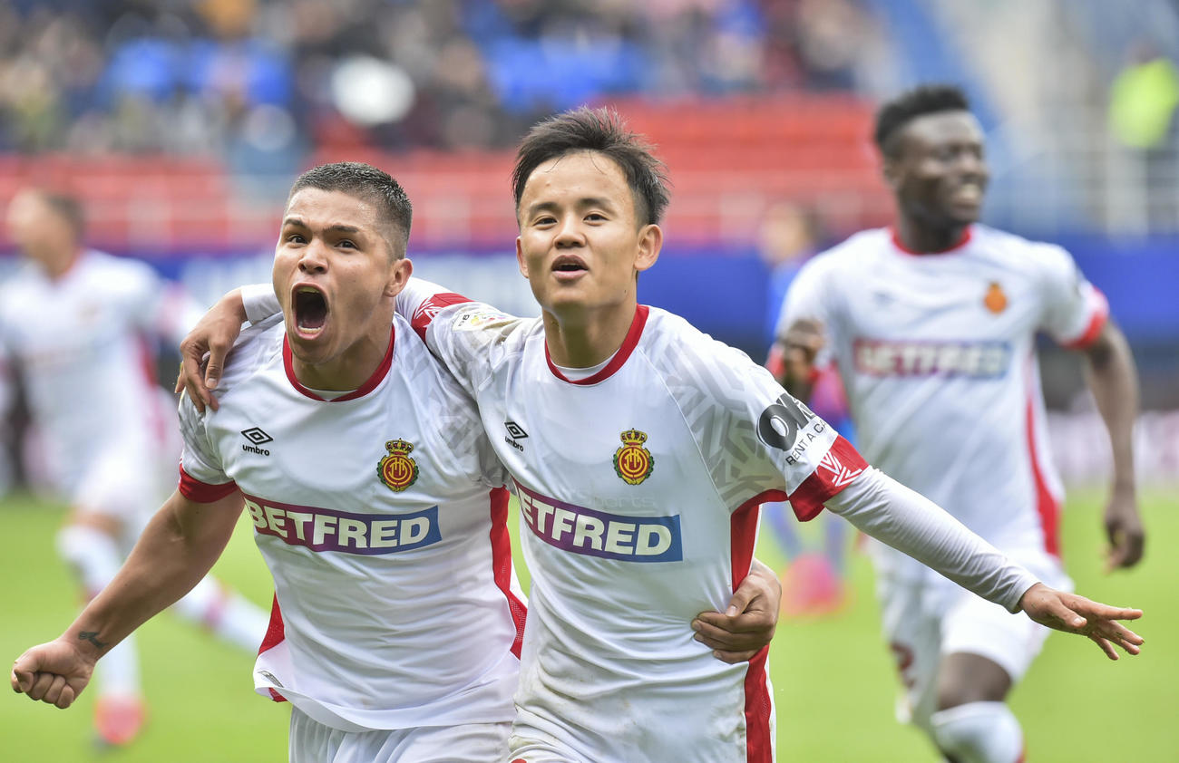 3月、エイバル戦でゴールを決め、喜ぶマジョルカFW久保