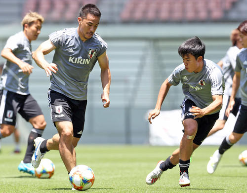 今を生きる岡崎 自分のためやから頑張れる 連載３ スペインリーグ 日刊スポーツ