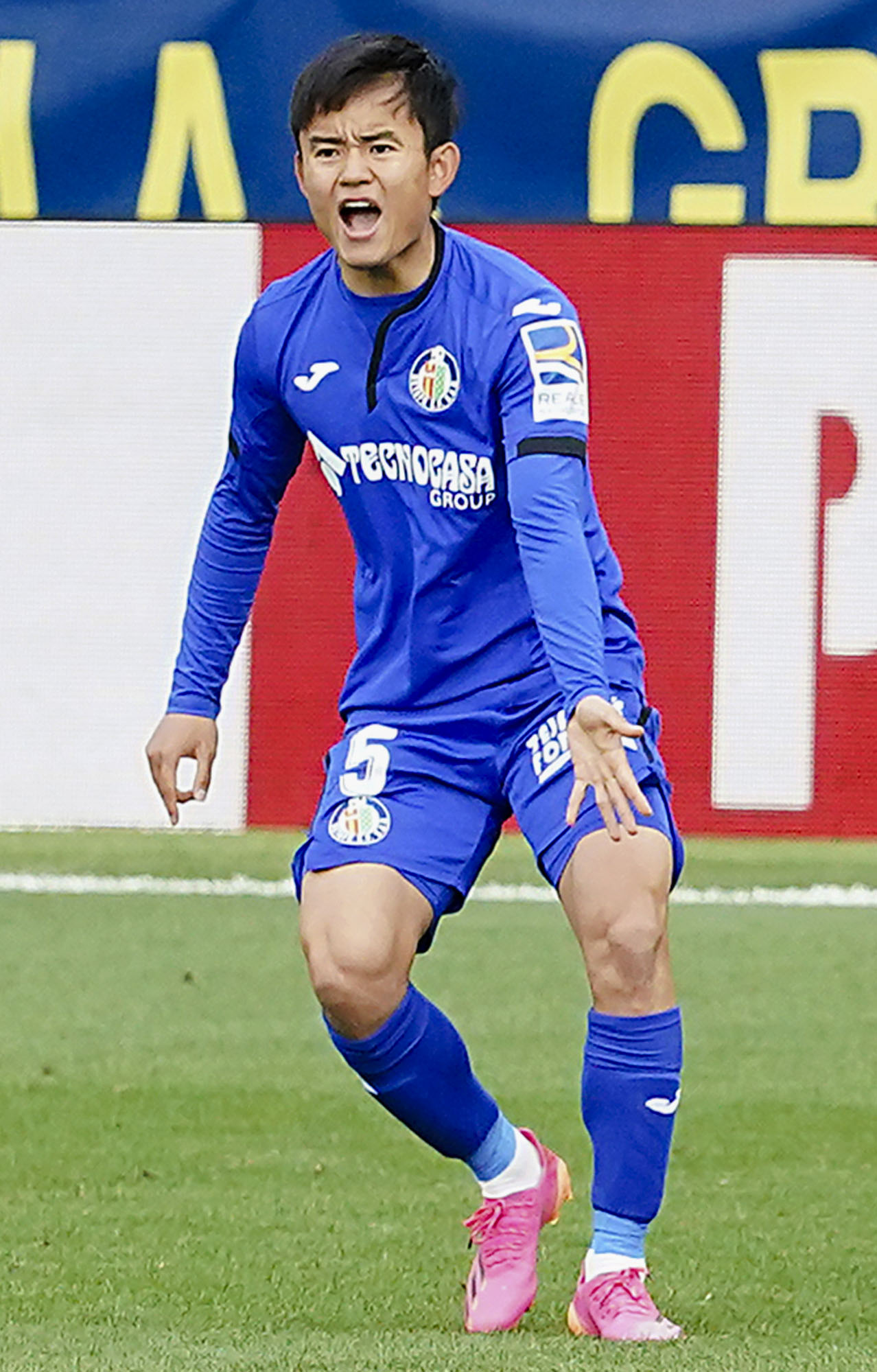 ビリャレアル戦に出場したヘタフェの久保（共同）