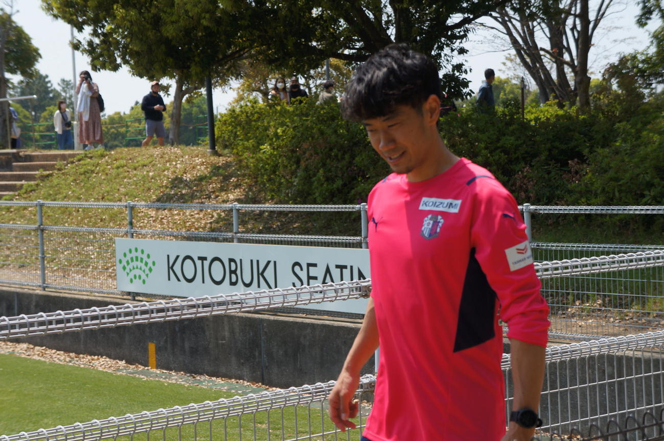 2日連続で古巣C大阪の練習に参加した香川真司（撮影・益子浩一）