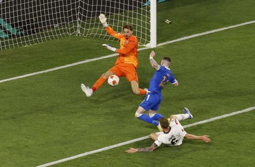 フランクフルト優勝 延長後半13分 Gkトラップが神セーブ 信じられない気持ちだ と歓喜 欧州l 日刊スポーツ フランクフルト優勝 延長後半13分 Gkトラップが神セーブ 信じられない気持ちだ と歓喜 欧州l 日刊スポーツ