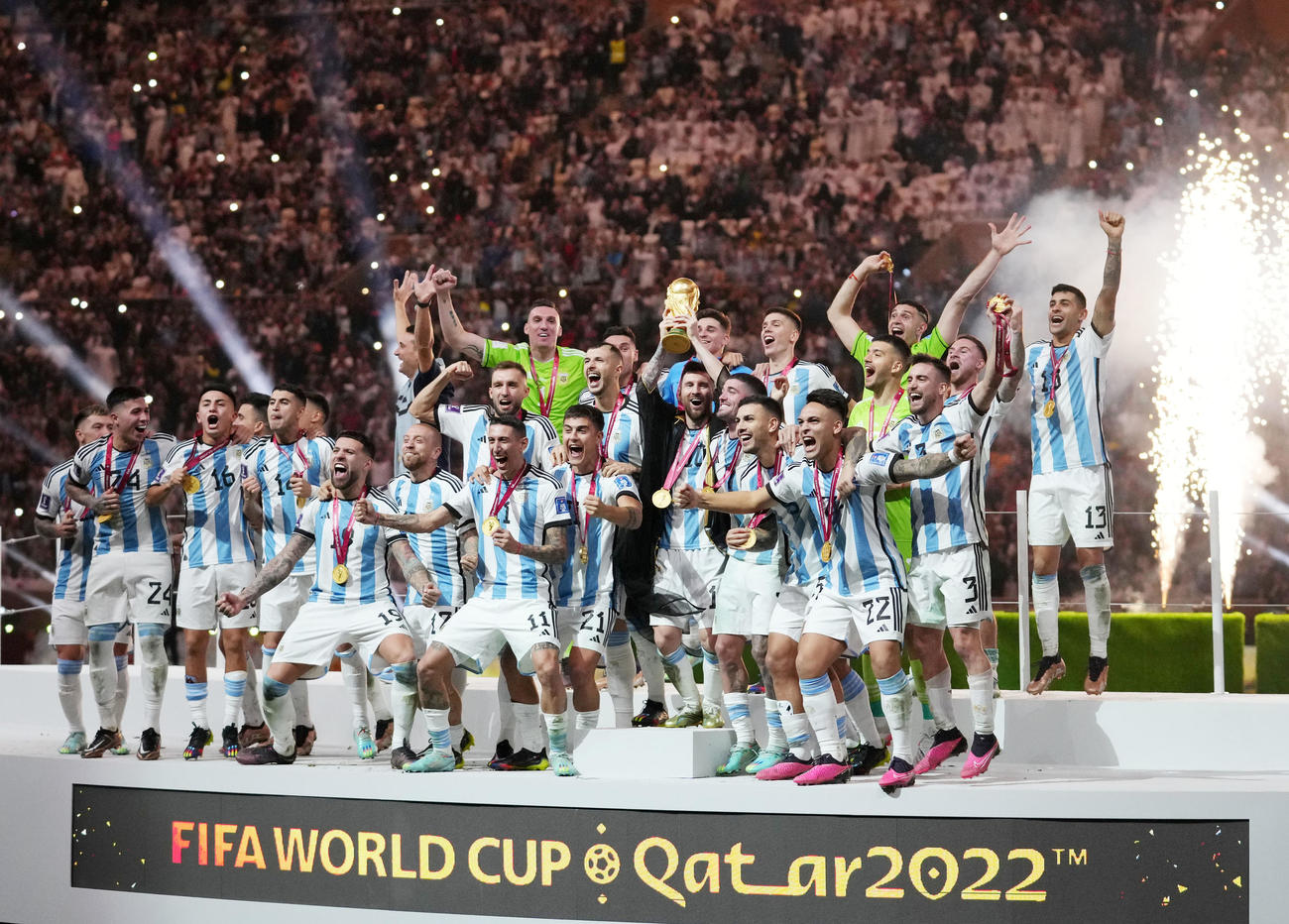 W杯カタール大会優勝を果たし歓喜するアルゼンチンイレブン（2022年12月撮影）