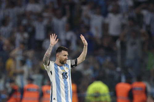アルゼンチン代表メッシが史上3人目の通算100点に到達 キュラソー戦の