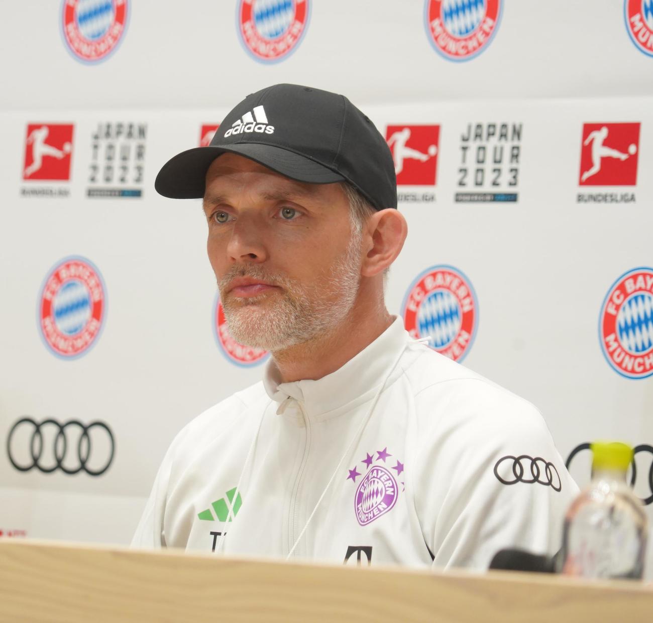 マンチェスター・シティーとの親善試合の前日会見に出席したバイエルン・ミュンヘンのトーマス・トゥヘル監督（撮影・佐藤成）