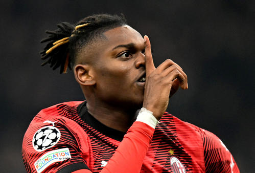 欧州CL】ミラン、ラファエル・レオン鮮やかオーバーヘッドゴール！PSG